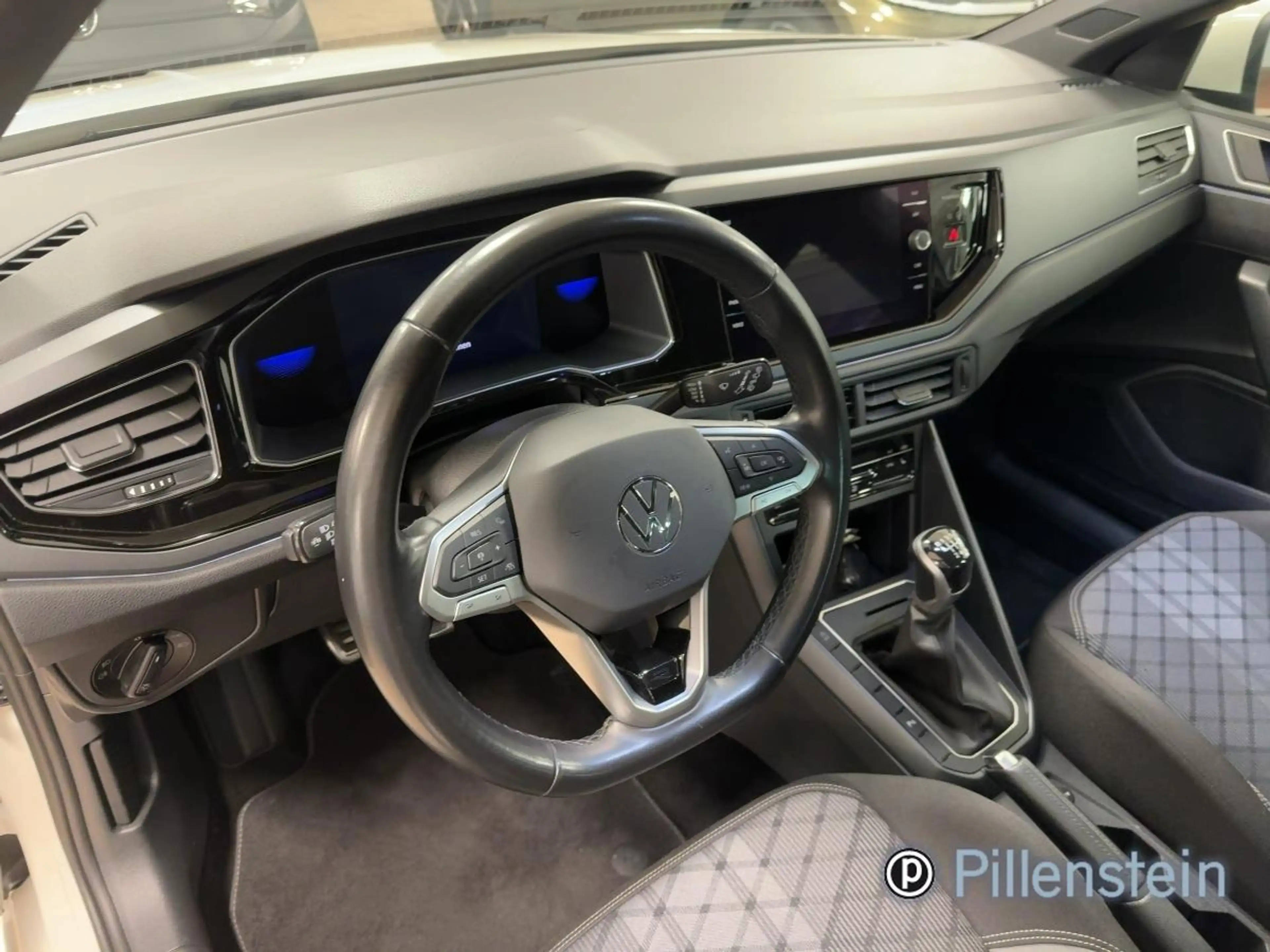 Volkswagen Taigo R-LINE 1.0 TSI MATRIX KAMERA APP-C. — photo 8