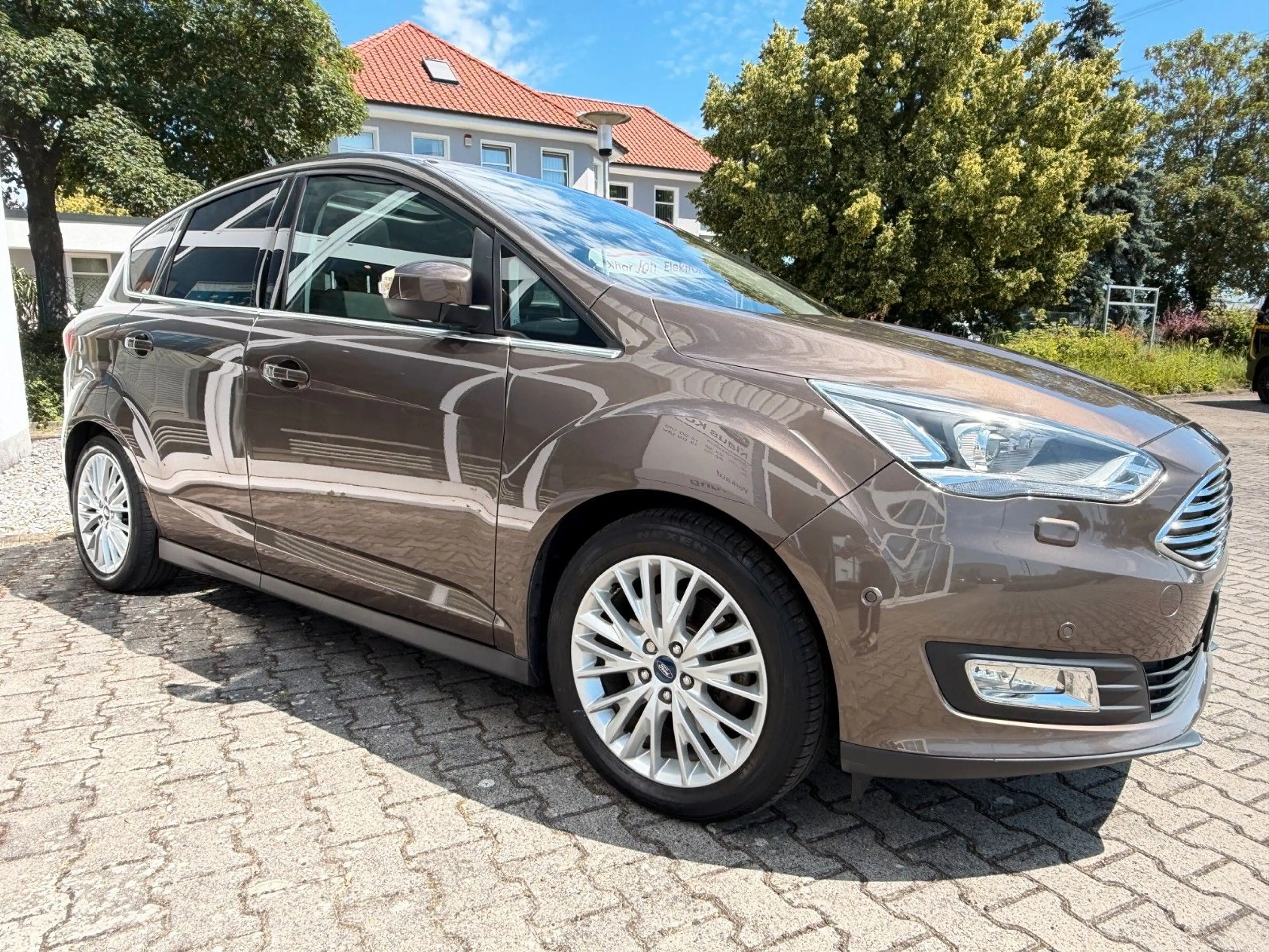 Ford C-Max C-MAX Titanium — photo 3