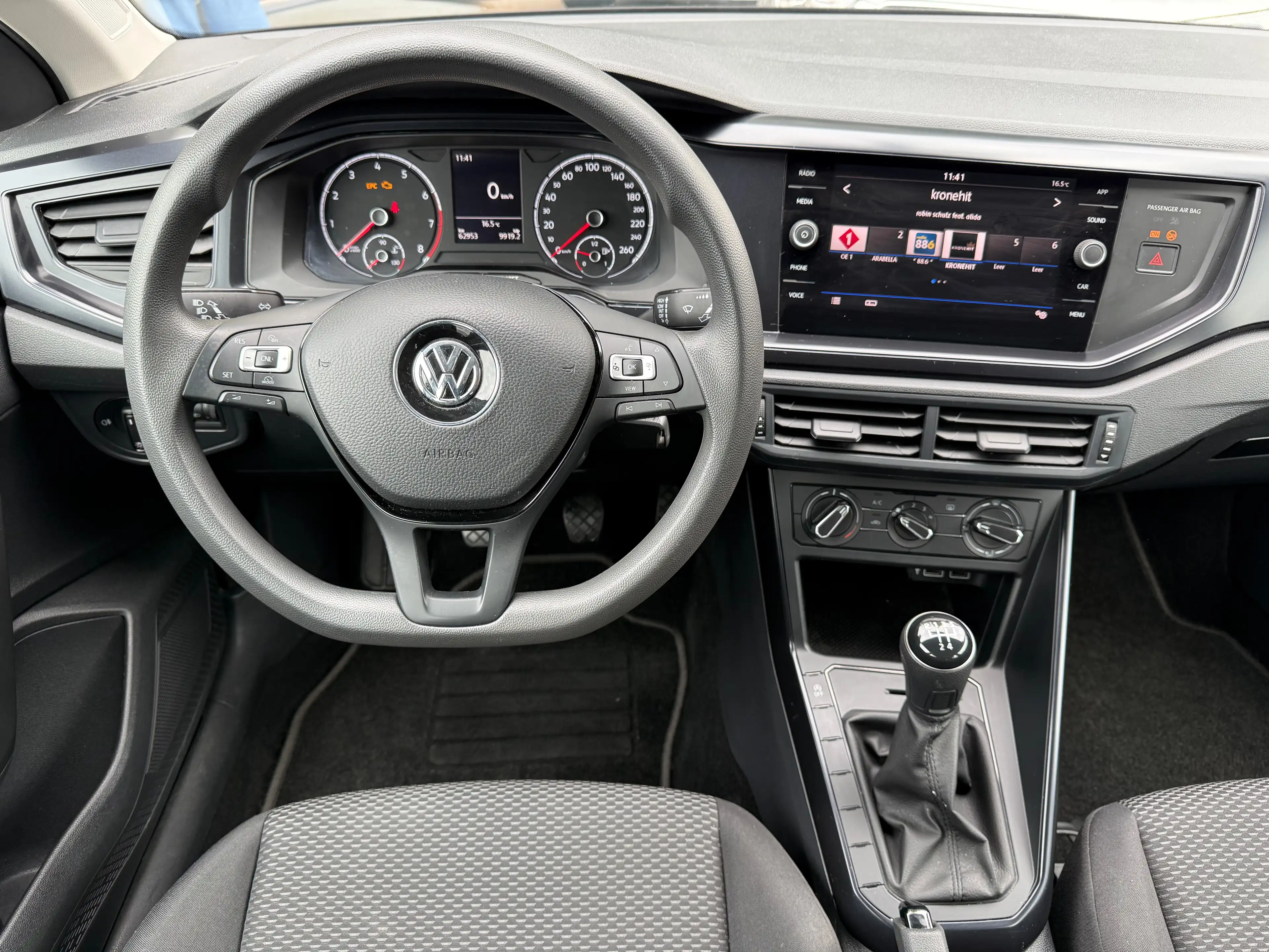 Volkswagen Polo 1,0 beats //NUR 62.000 km// — photo 10