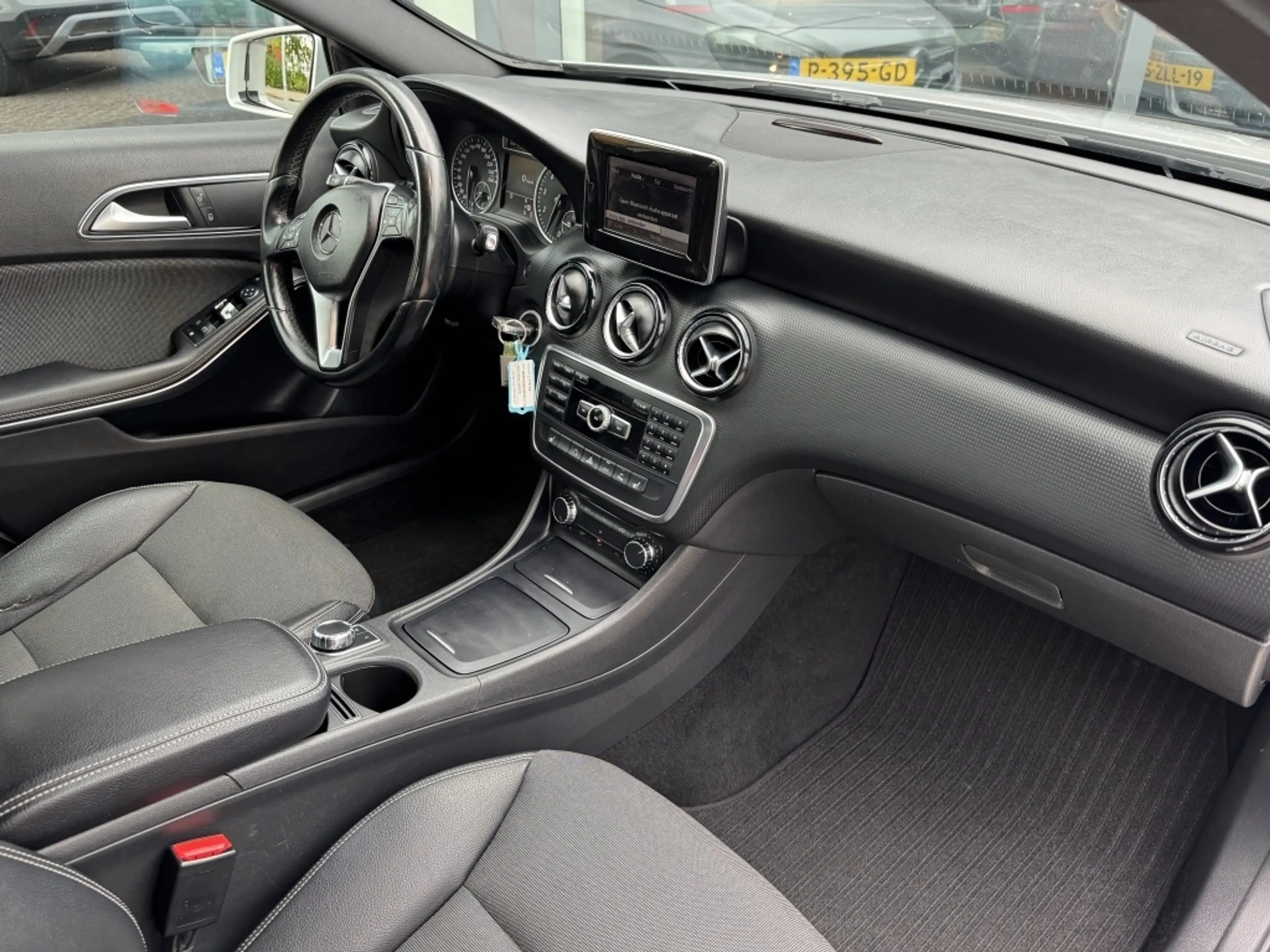 Mercedes-Benz A 180 Ambition — photo 7