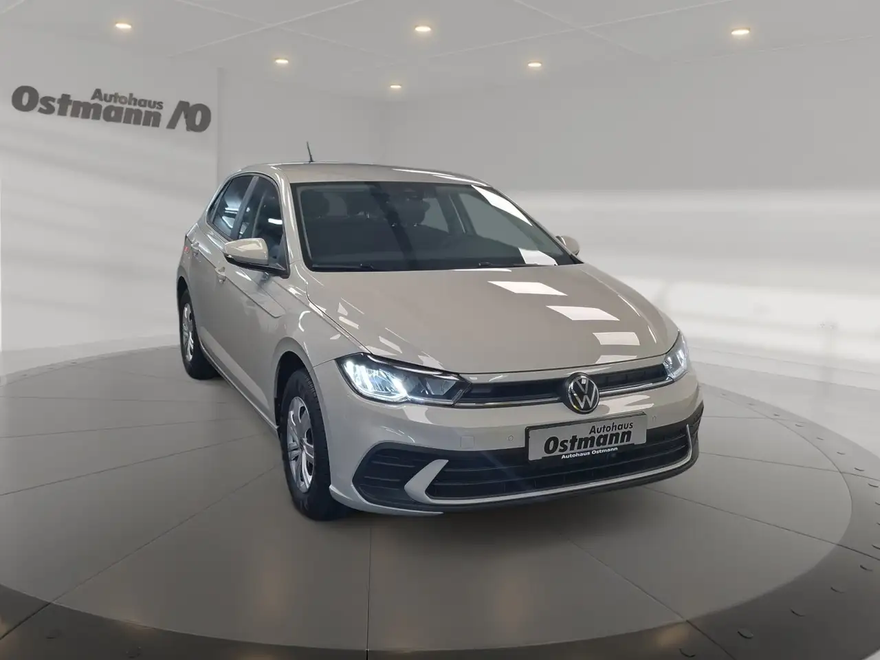 Volkswagen Polo VI 1.0 Facelift LED PDC SpurH Virtual 4