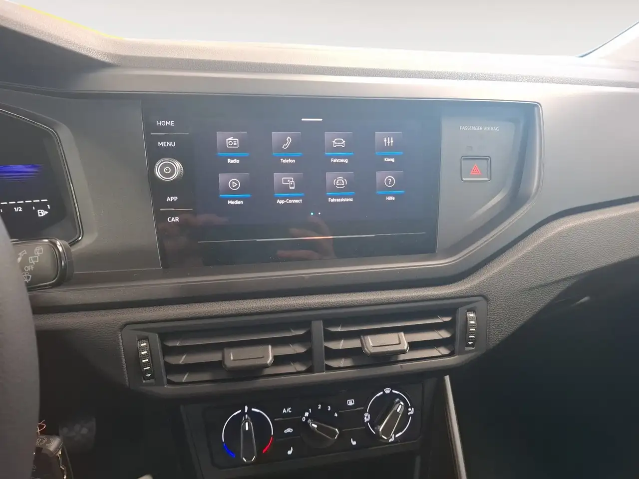 Volkswagen Polo VI 1.0 Facelift LED PDC SpurH Virtual 12