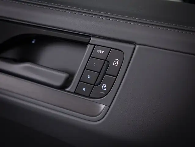 Porsche Cayenne E-Hybrid Coupé Black Edition Ansicht 15