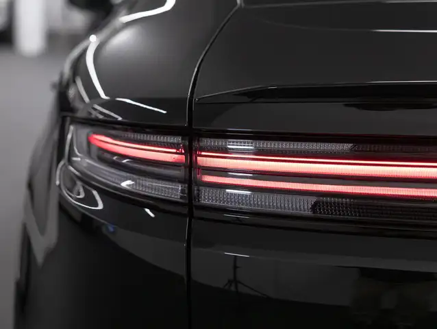 Porsche Cayenne E-Hybrid Coupé Black Edition Ansicht 49