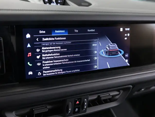 Porsche Cayenne E-Hybrid Coupé Black Edition Ansicht 25