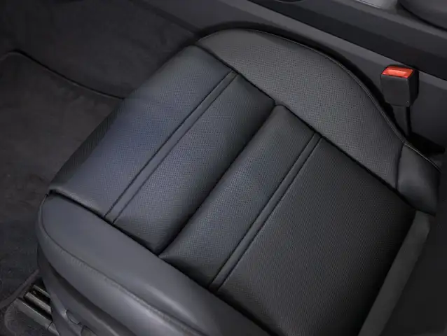 Porsche Cayenne E-Hybrid Coupé Black Edition Ansicht 17