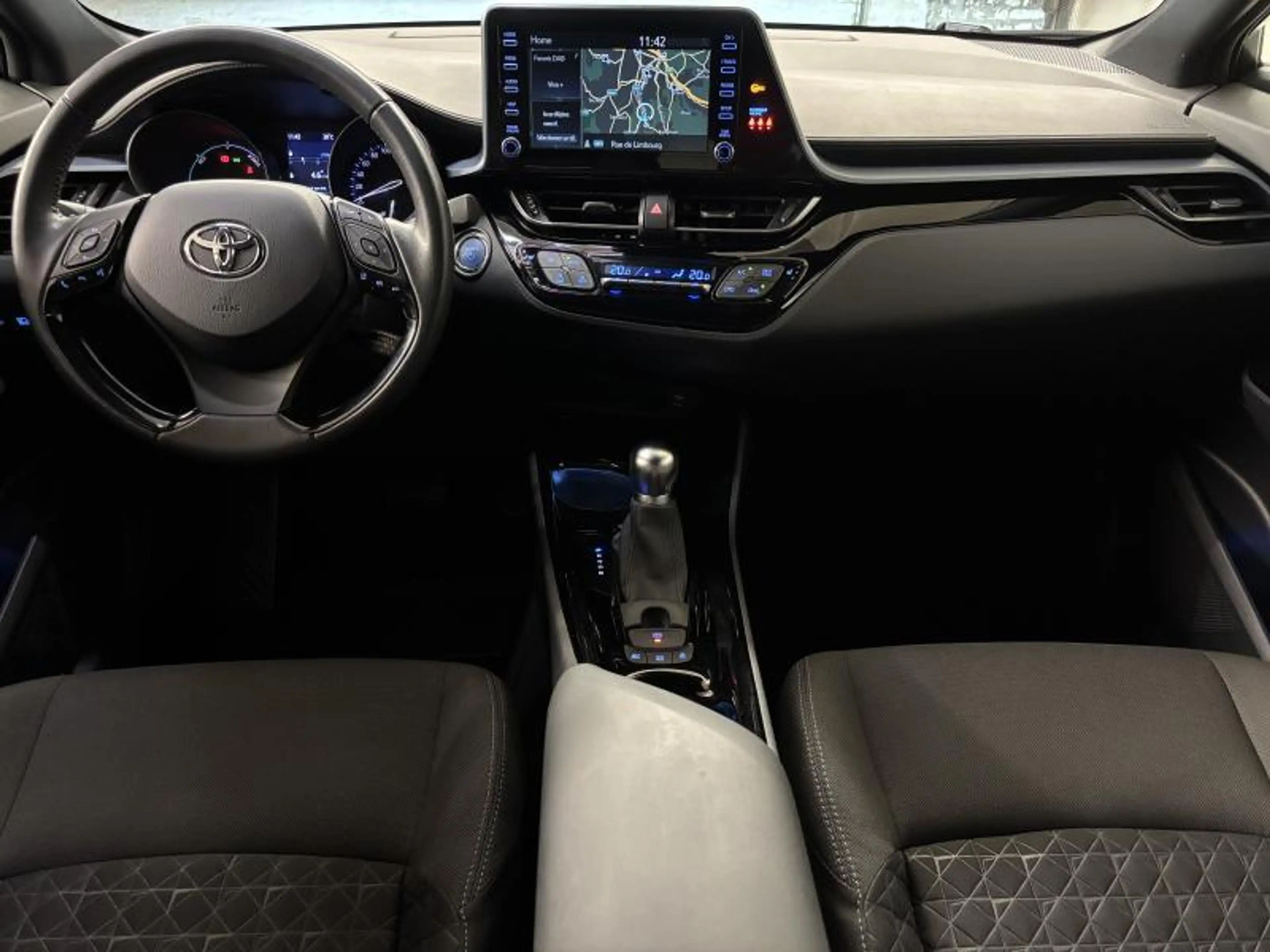 Toyota C-HR C-LUB — photo 6