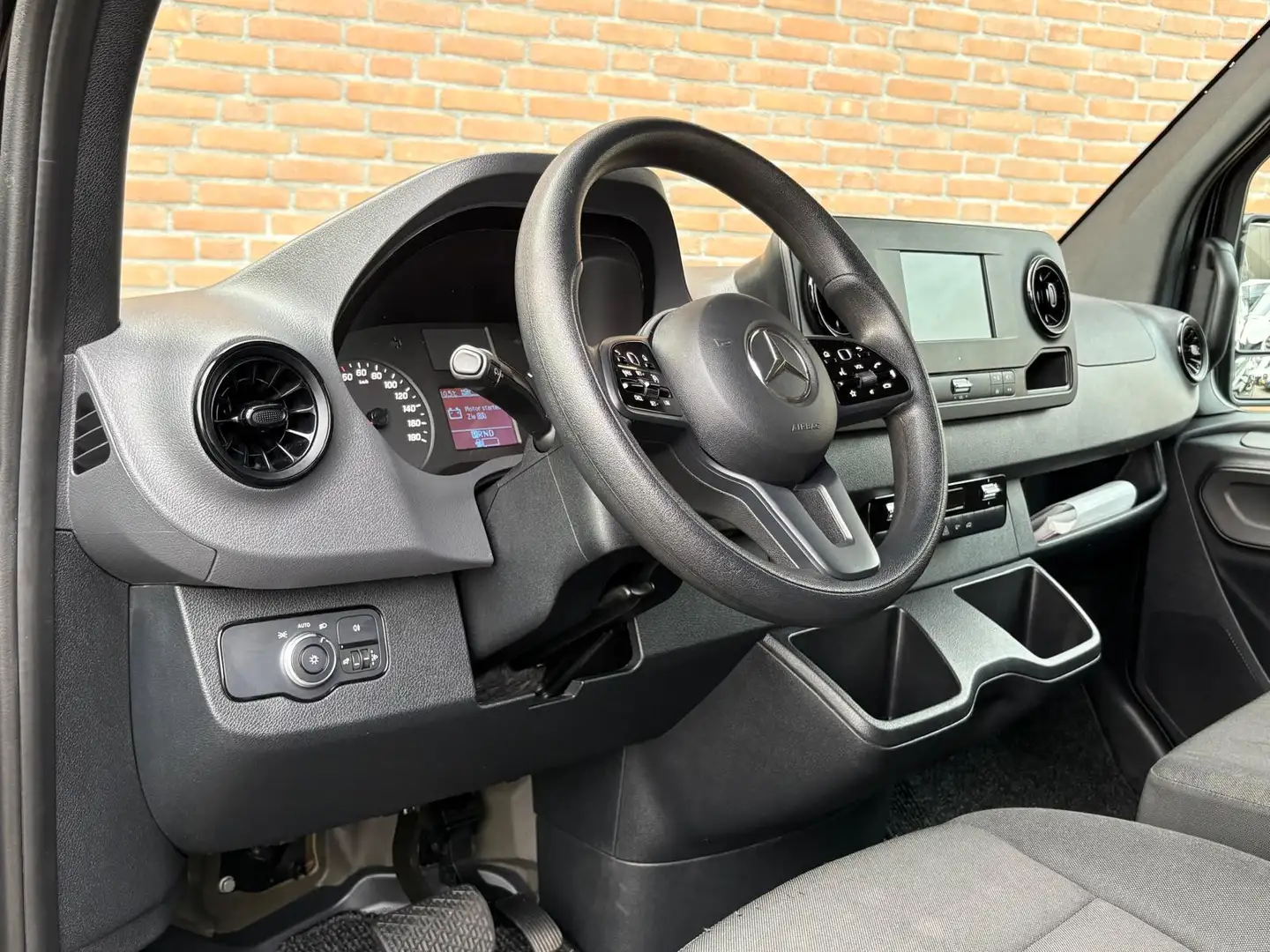 Mercedes-Benz Sprinter 317CDI 170PK L3H2 9G-Tronic / M-Bux / Carplay / Eu Noir - 2