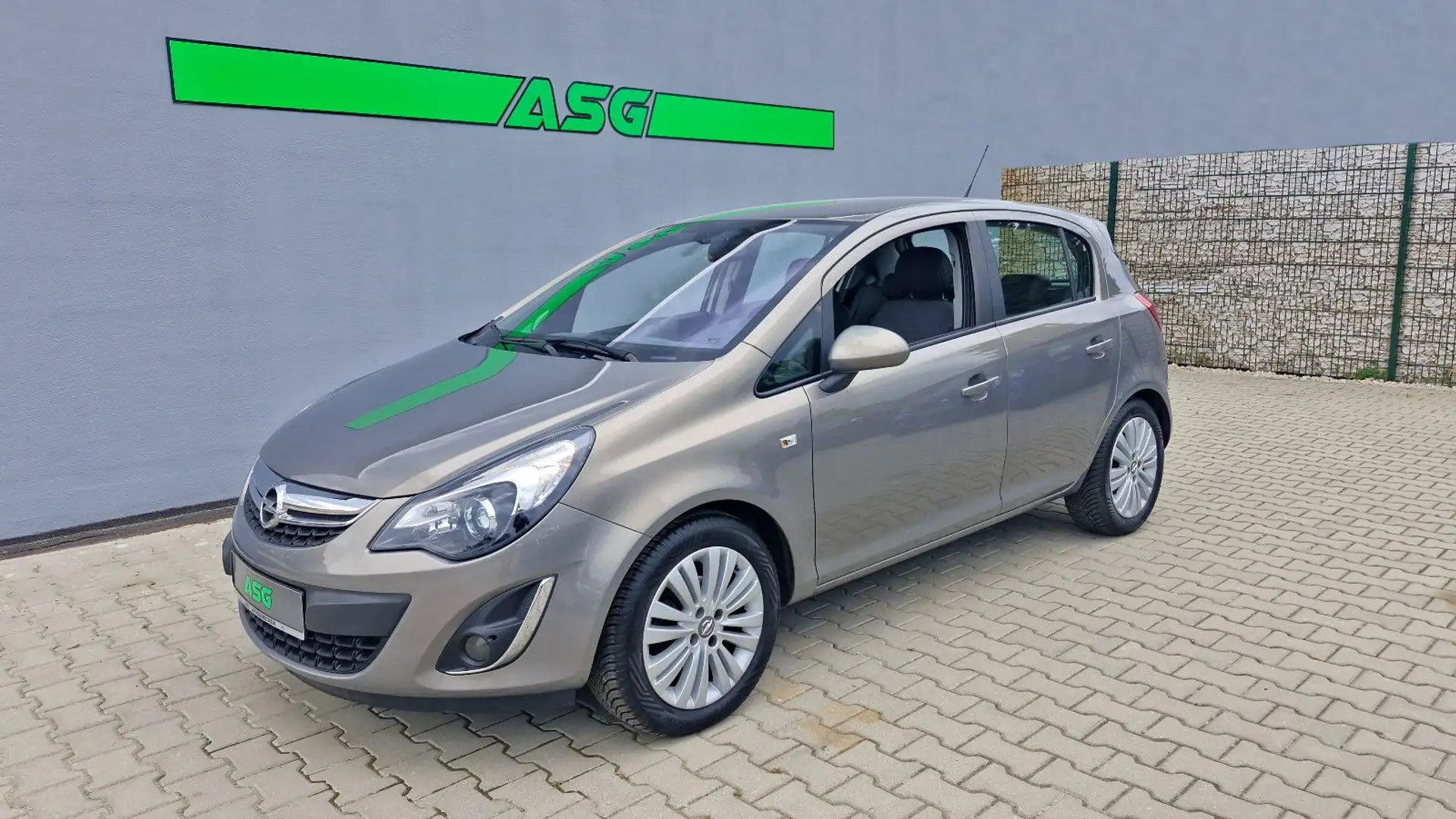 Opel Corsa 1.4 - INNOVATION / Sitz + Lenkradheiz. Grau - 1