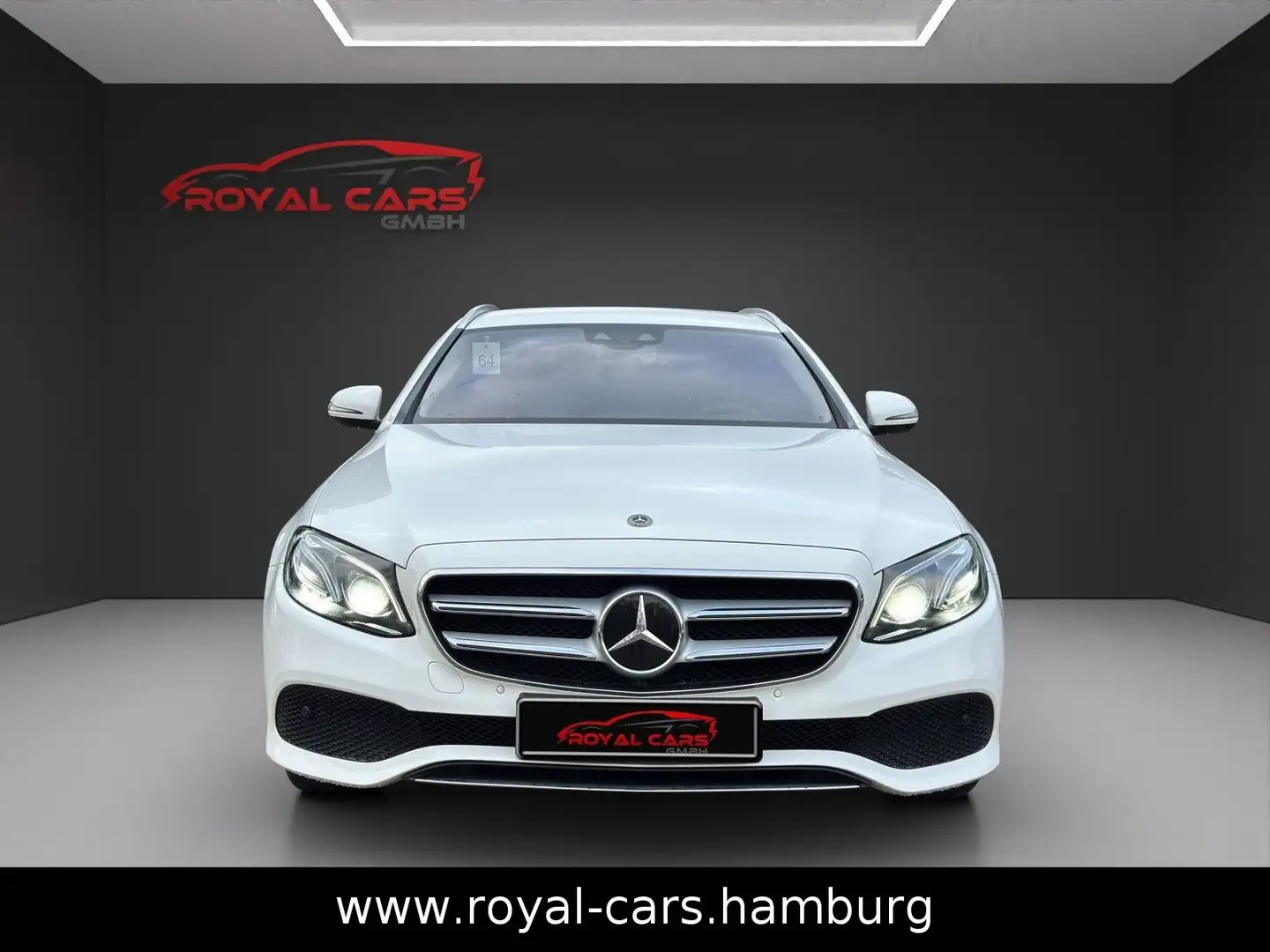 Mercedes-Benz E 220 d 4Matic NAVI*LEDER*CAM*LED*SHZ*BURMESTER! Blanco - 2