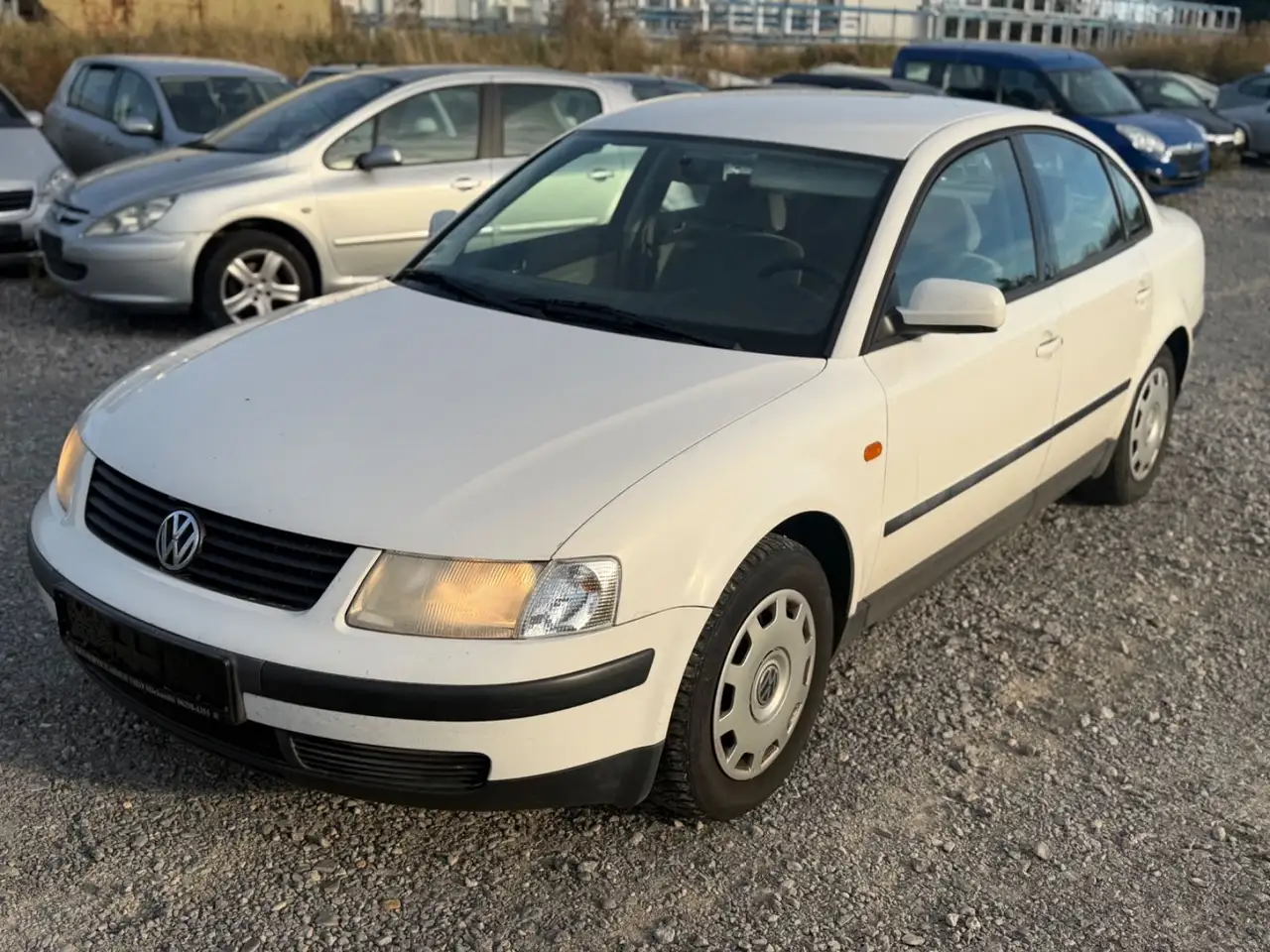 Volkswagen Passat 1.8 Comfortlin*NEU*TÜV*Automatik*, foto 2