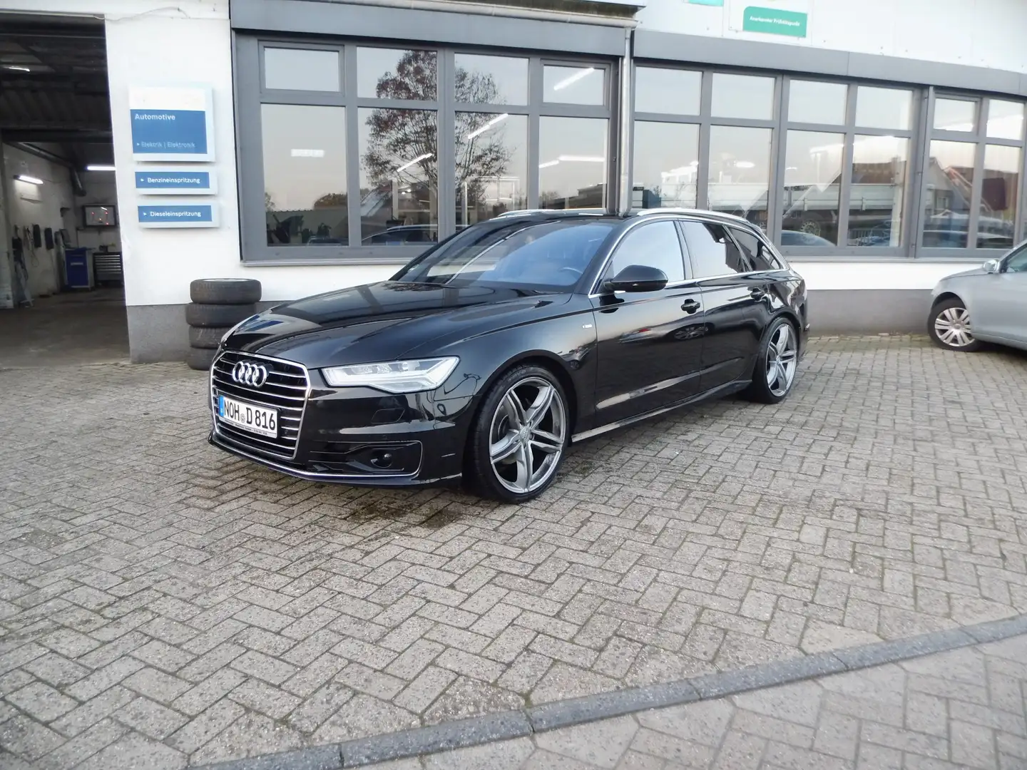 Audi A6 2.0 TDI ultra Schwarz - 1