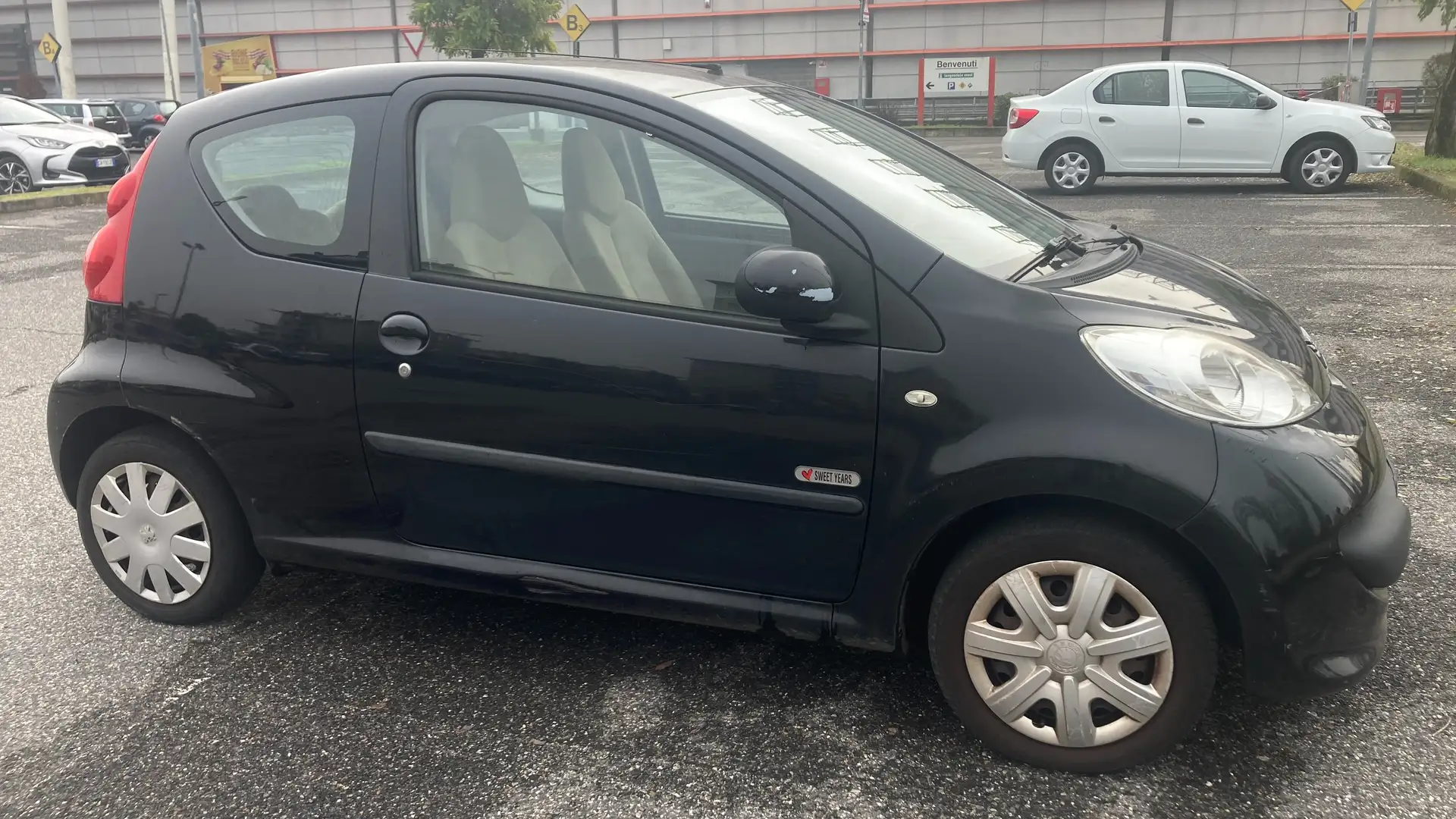 Peugeot 107 107 3p 1.0 12v Sweet Years - 1