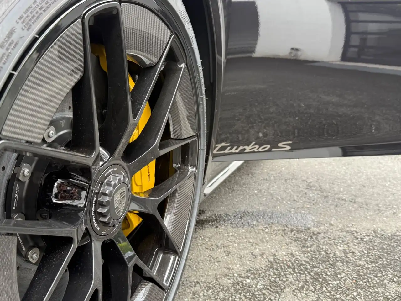 Porsche 992 Turbo S*CarbonSpDesign*Burmester*Liftsystem* 5