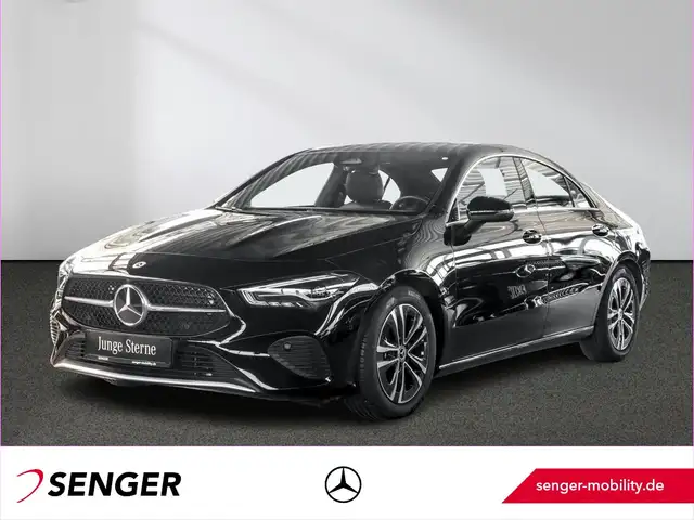 Mercedes-Benz CLA 200 Rückfahrkamera Sitzheizung MBUX-Navi LED