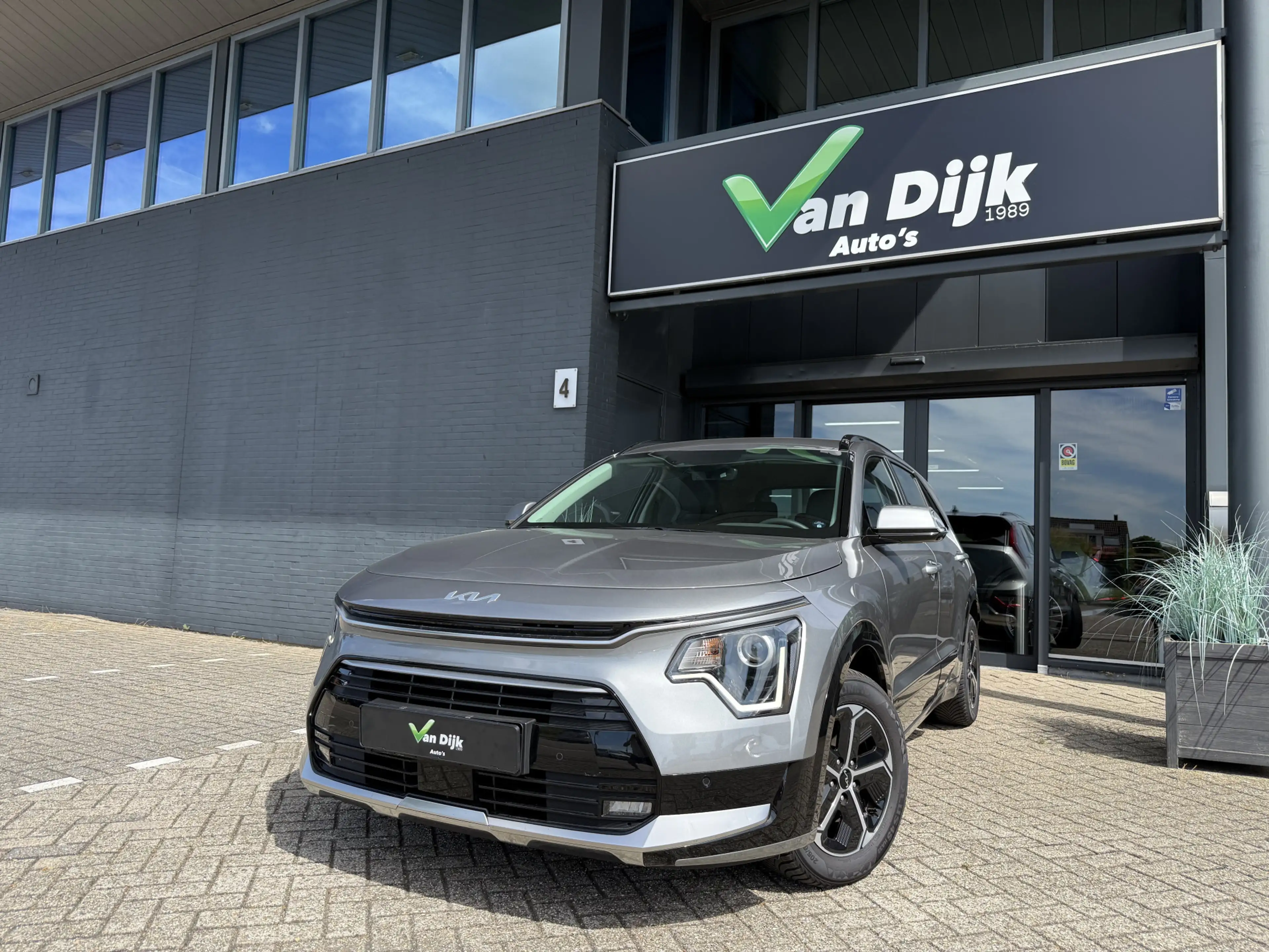 Kia Niro 1.6 GDi Hybrid DynamicLine Navi Camera Pdc — photo 3