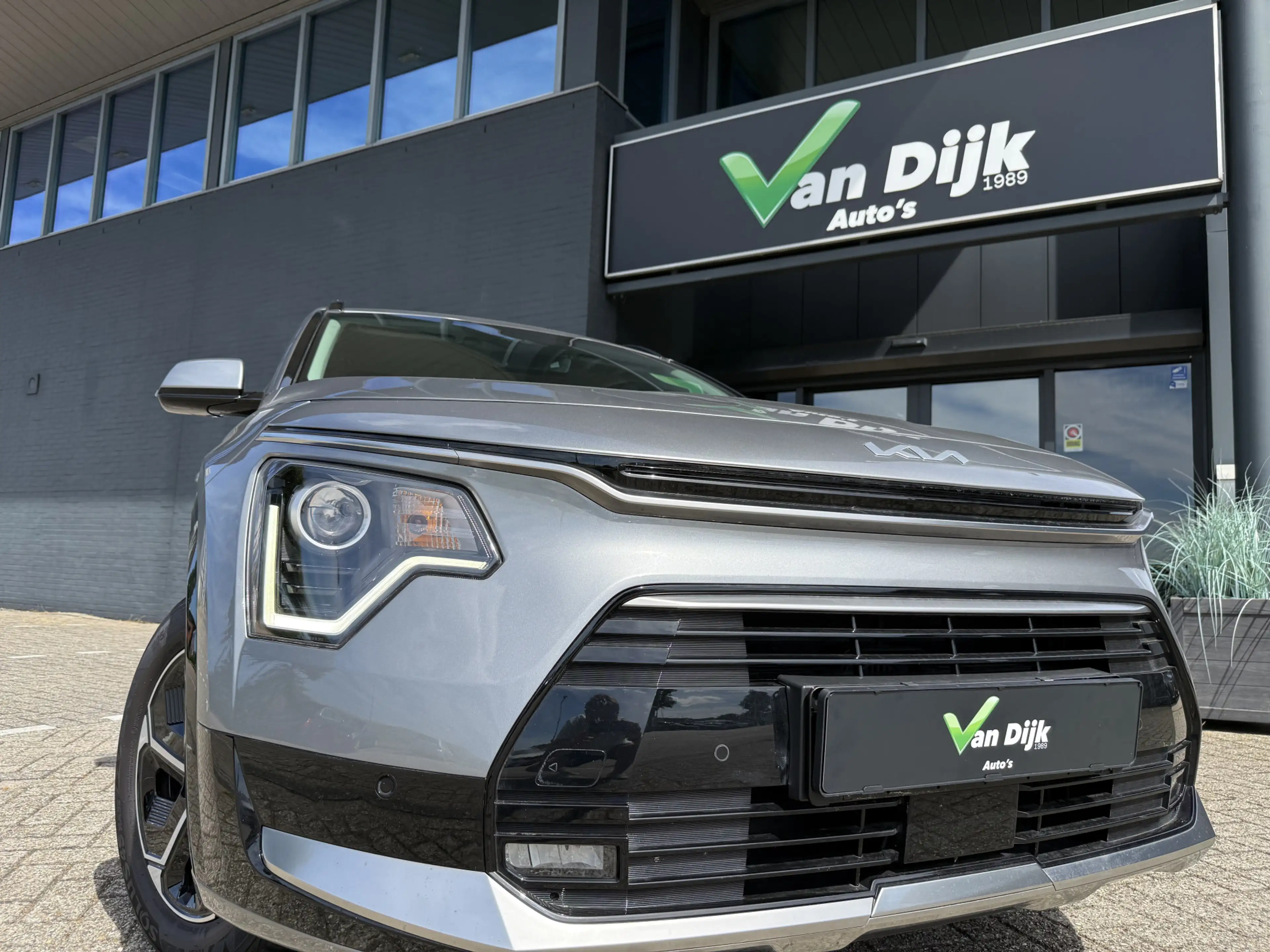 Kia Niro 1.6 GDi Hybrid DynamicLine Navi Camera Pdc — photo 6