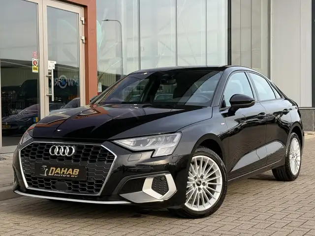 Audi A3 view 3