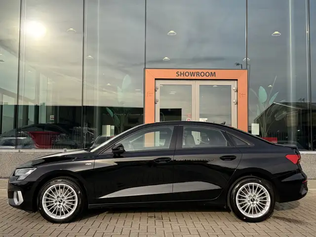 Audi A3 view 10