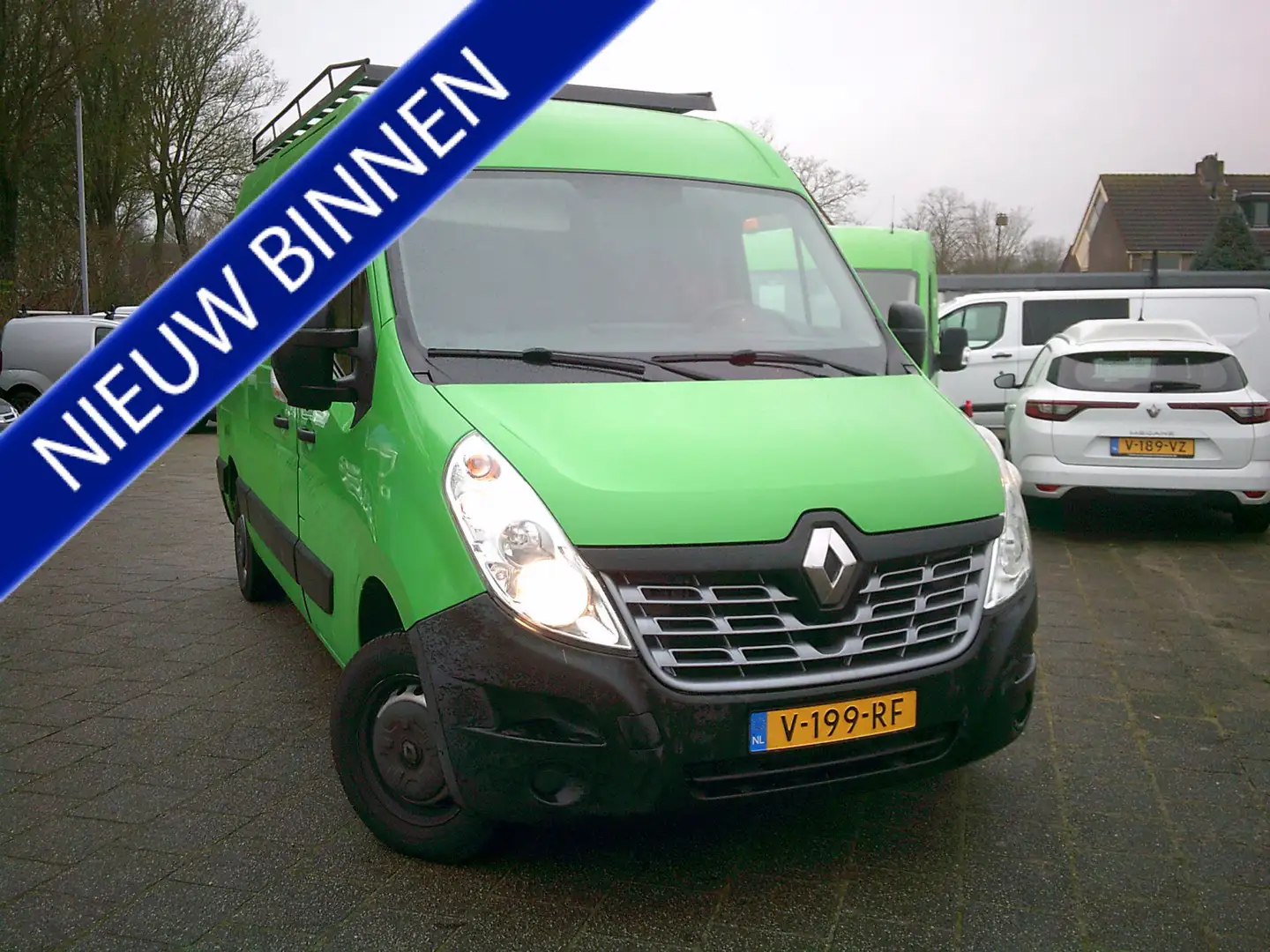 Renault Master T35 2.3 dCi L2H2 VOORZIEN VAN AIRCO+CRUISE+IMPERIA Grün - 1