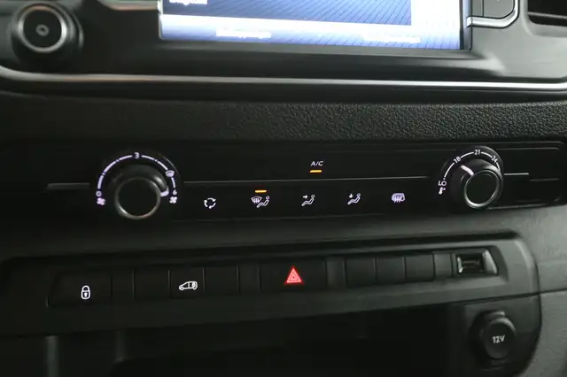 Toyota Proace view 17