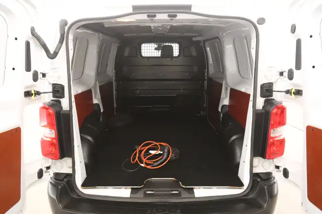 Toyota Proace view 3