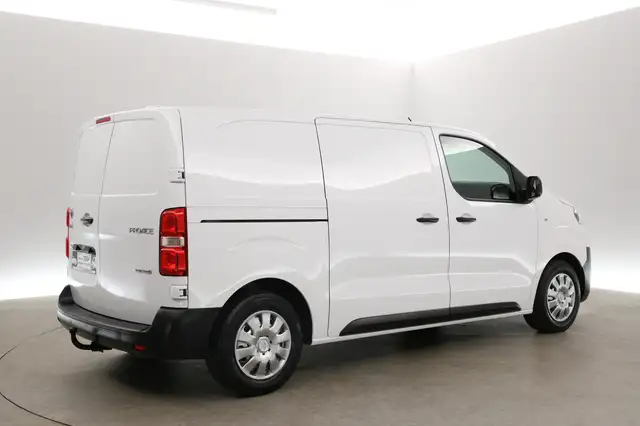 Toyota Proace view 23