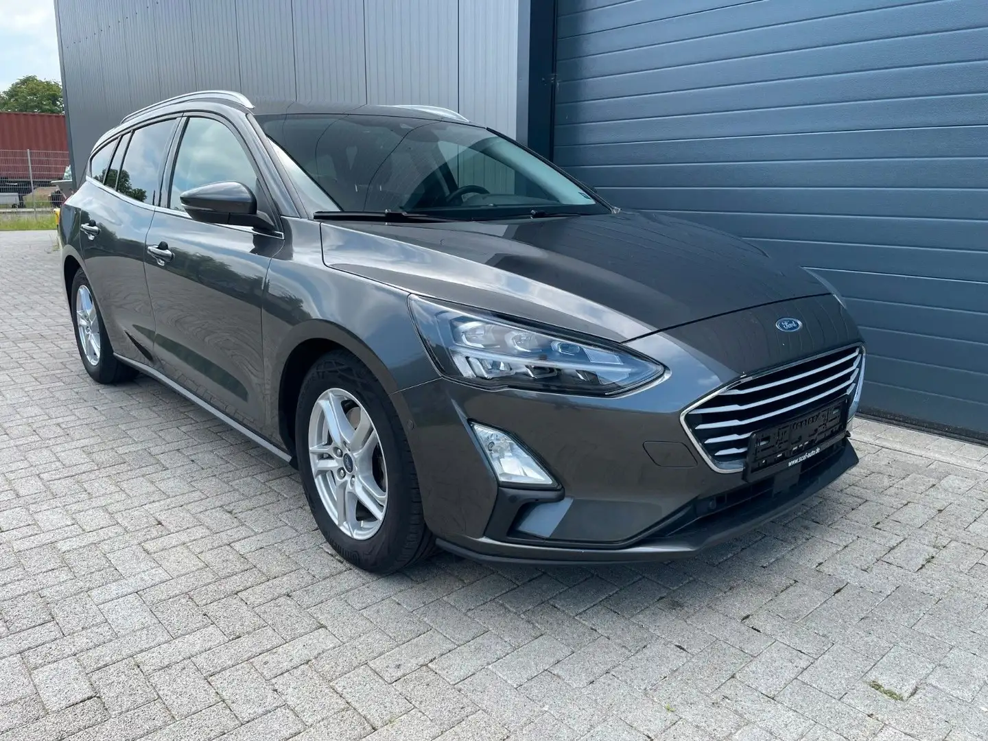 Ford Focus 2,0 EcoBlue 110kW Cool&Connect KAMERA/LED Grau - 2