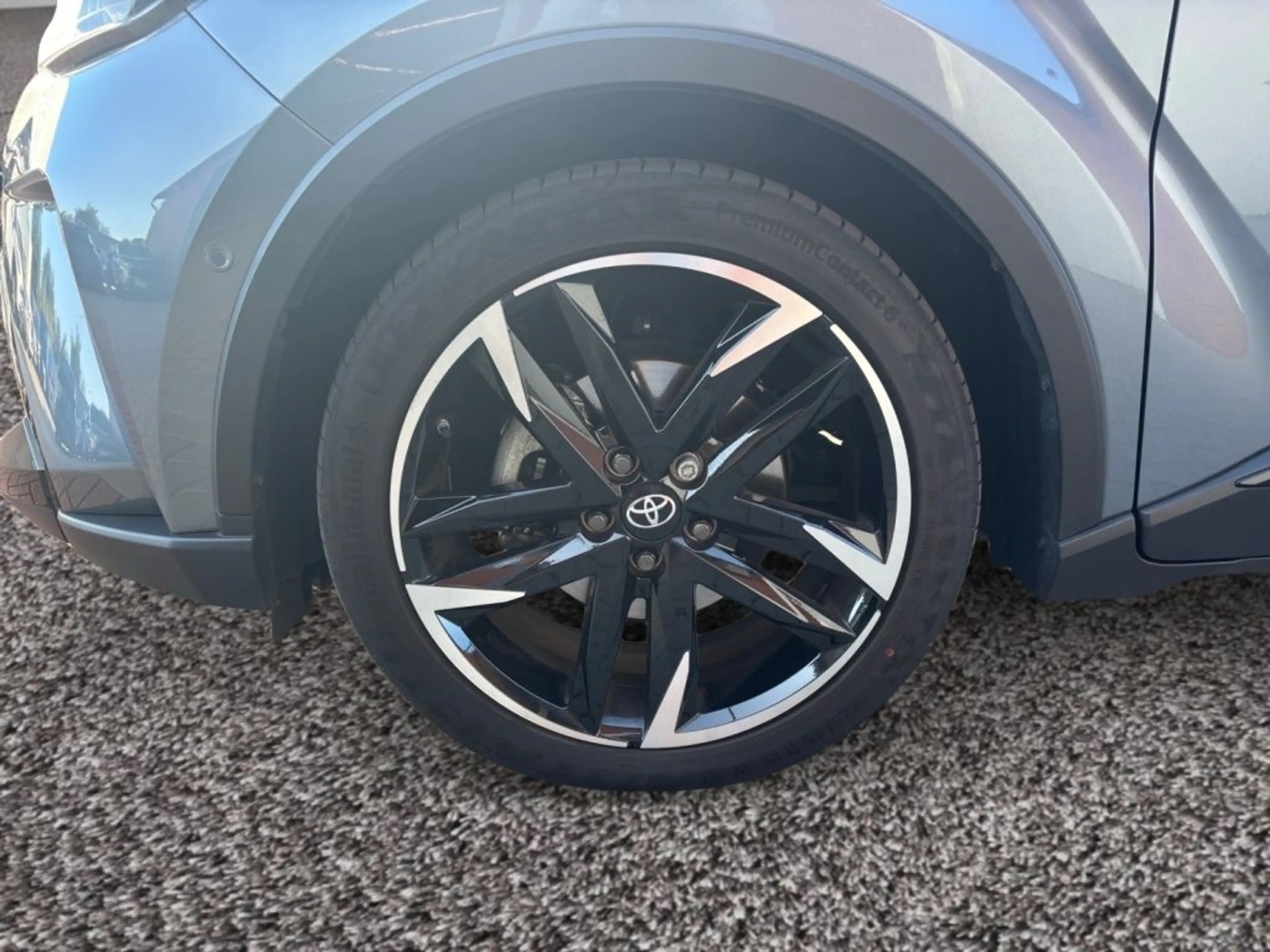 Toyota C-HR 2.0 Hybrid GR Sport — photo 11