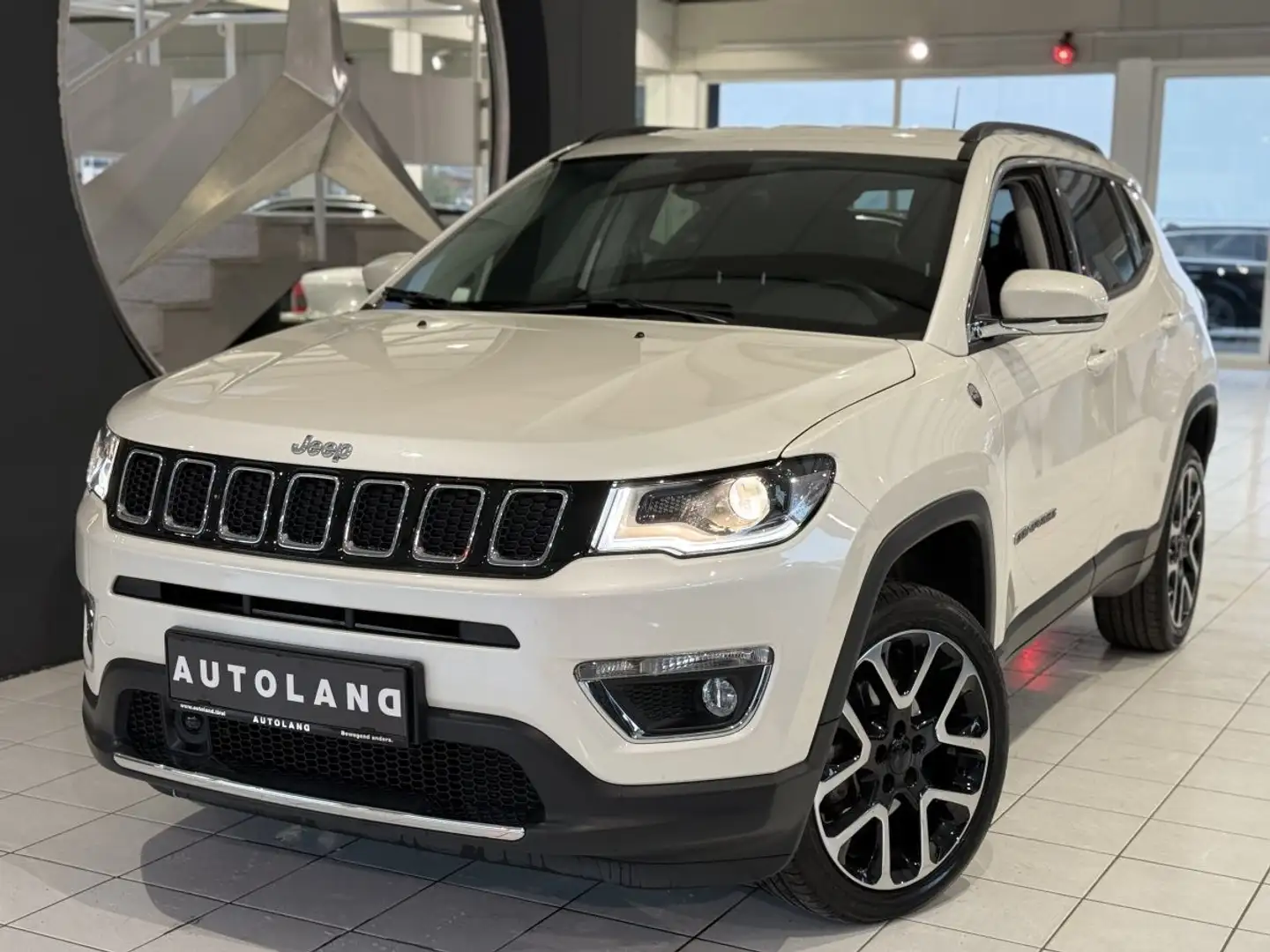Jeep Compass Opening Edition 4WD Weiß - 1