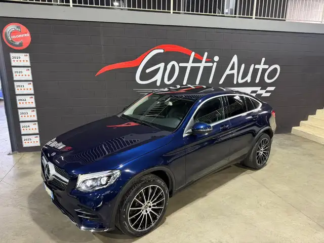 Mercedes-Benz GLC view 3