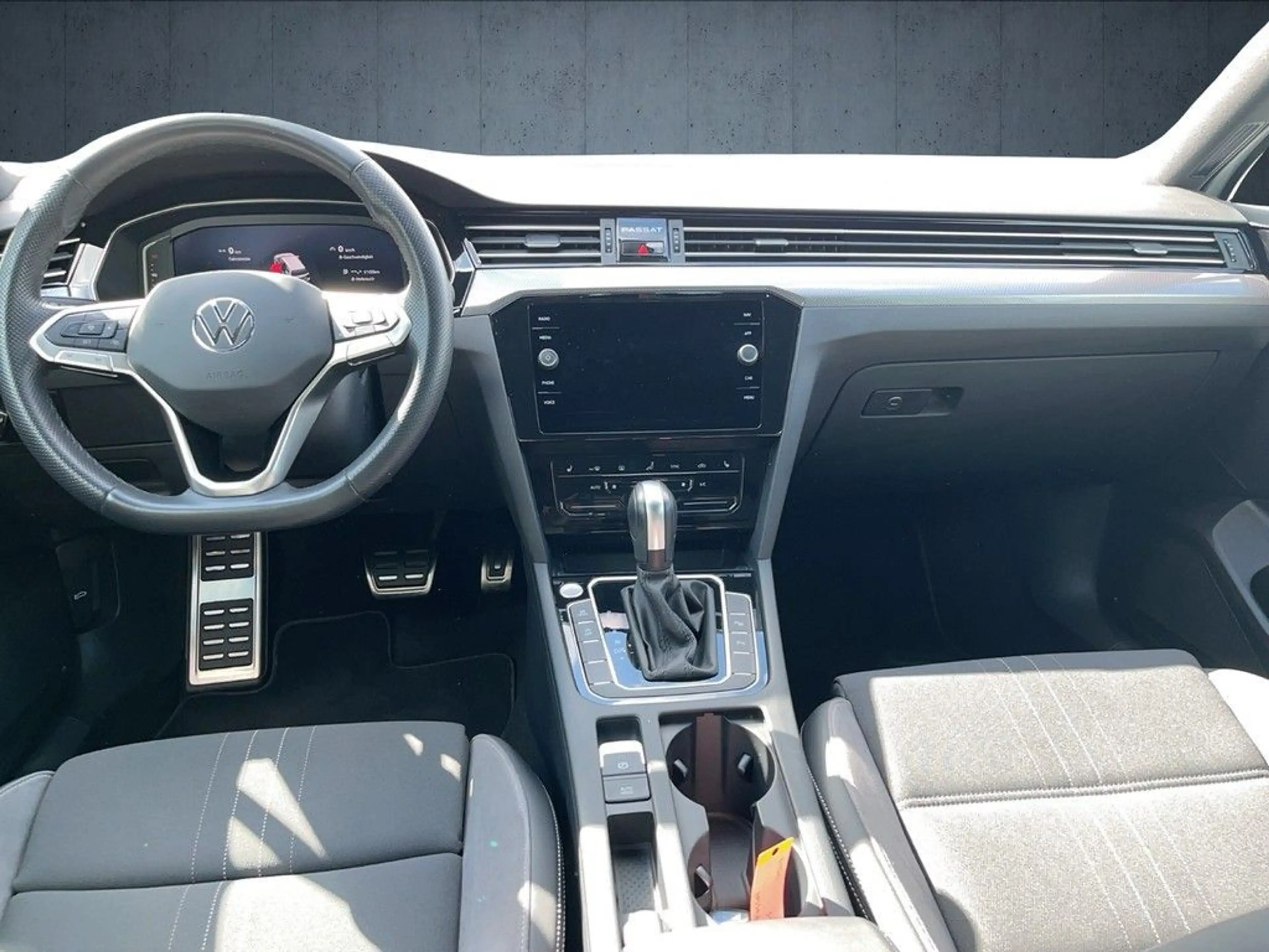 Volkswagen Passat Alltrack 2.0 TSI DSG 4Motion Navi IQ.Ligh — photo 13
