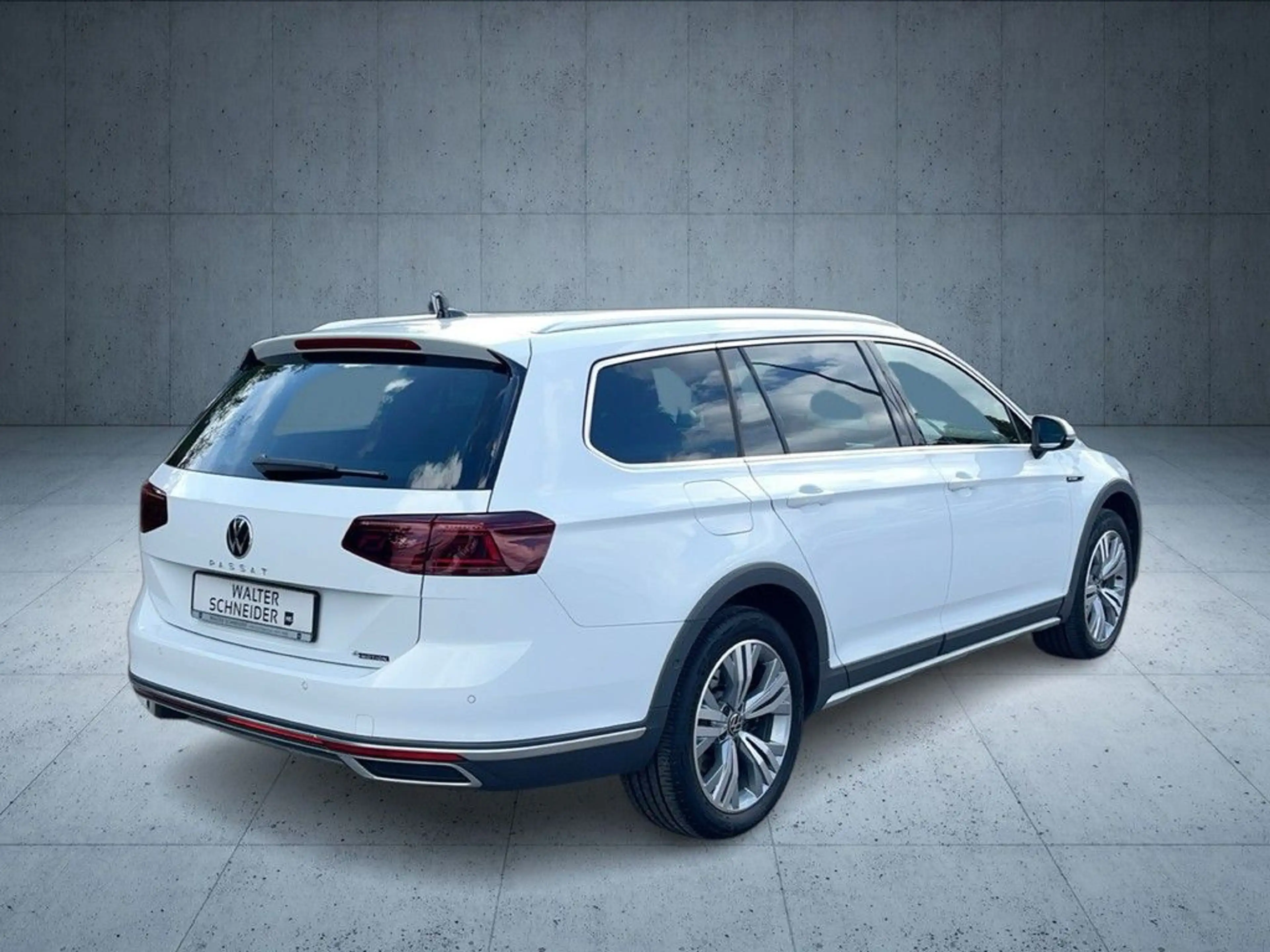 Volkswagen Passat Alltrack 2.0 TSI DSG 4Motion Navi IQ.Ligh — photo 7