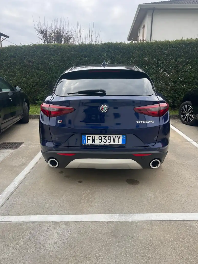 Alfa Romeo Stelvio 2.2 Turbodiesel 210 CV AT8 Q4 Executive Blu/Azzurro - 2