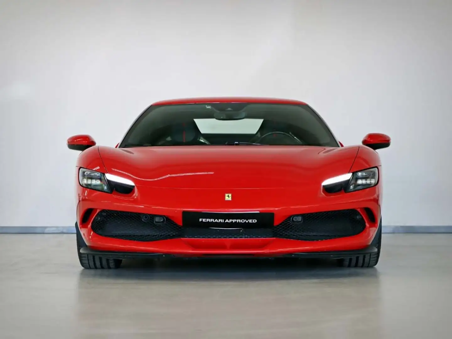 Ferrari 296 GTB Rojo - 2