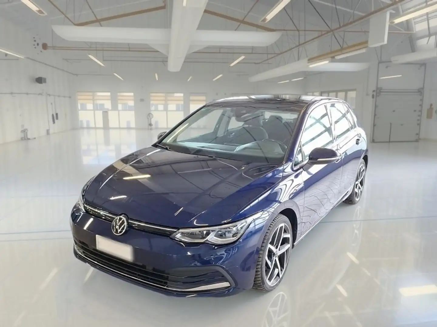 Volkswagen Golf VIII 2.0 TDI SCR Style DSG 5 PORTE - 1