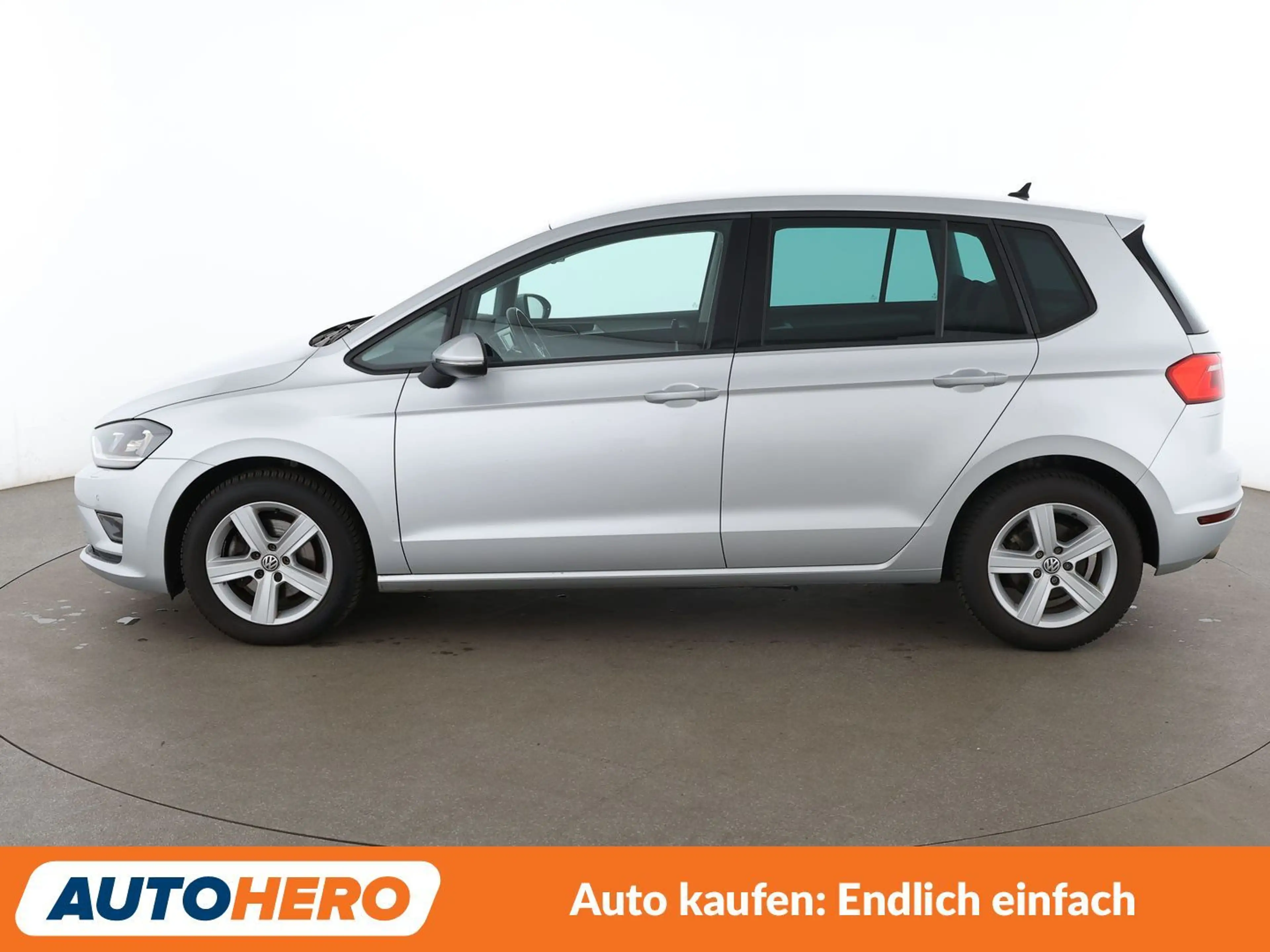 Volkswagen Golf Sportsvan 1.6 TDI Comfortline BMT*NAVI*XENON*ACC* — photo 3