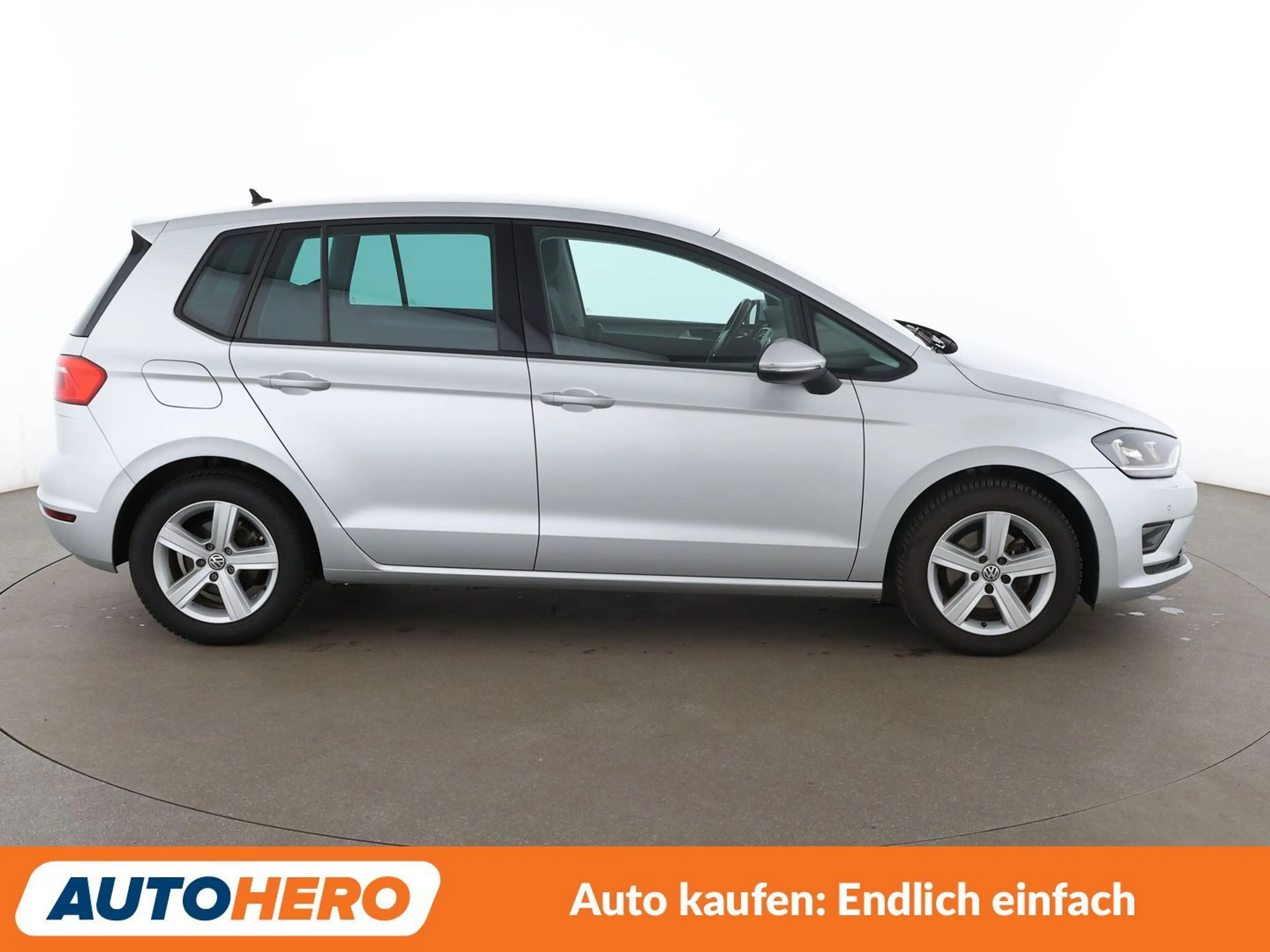 Volkswagen Golf Sportsvan 1.6 TDI Comfortline BMT*NAVI*XENON*ACC* — photo 7