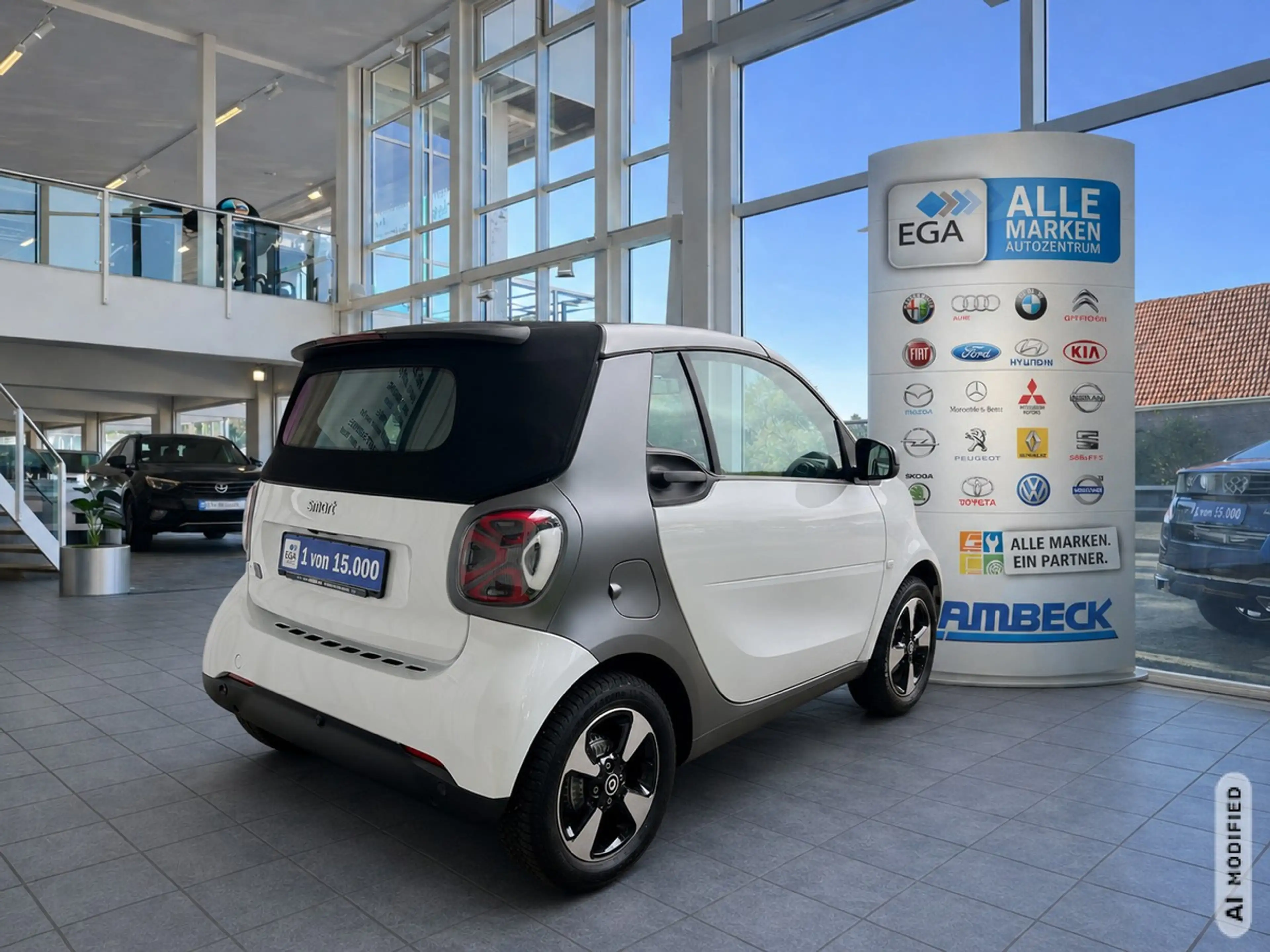 smart forTwo EQ cabrio*EXCLUSIVE*22kW*CAM*MEDIA*ALLW*LED*SHZ* — photo 4