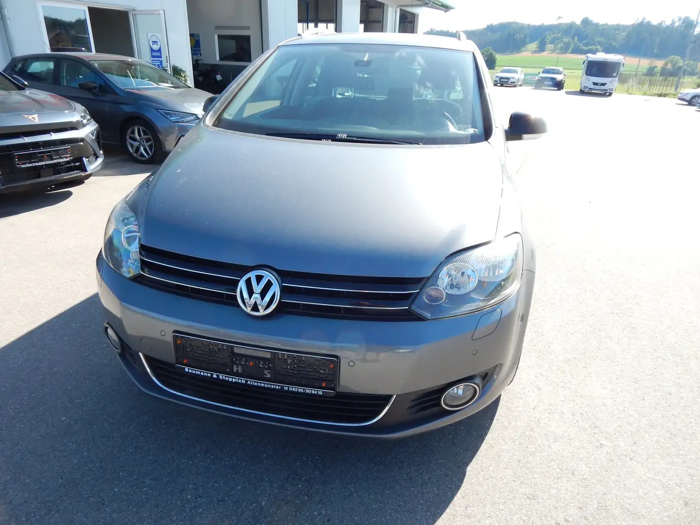 Volkswagen Golf Plus Style Gris - 2