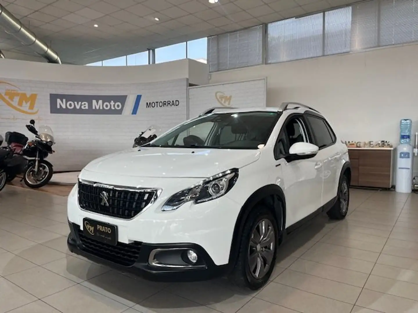 Peugeot 2008 1.2 puretech Signature s&s 82cv * 81 000 KM * Blanc - 1