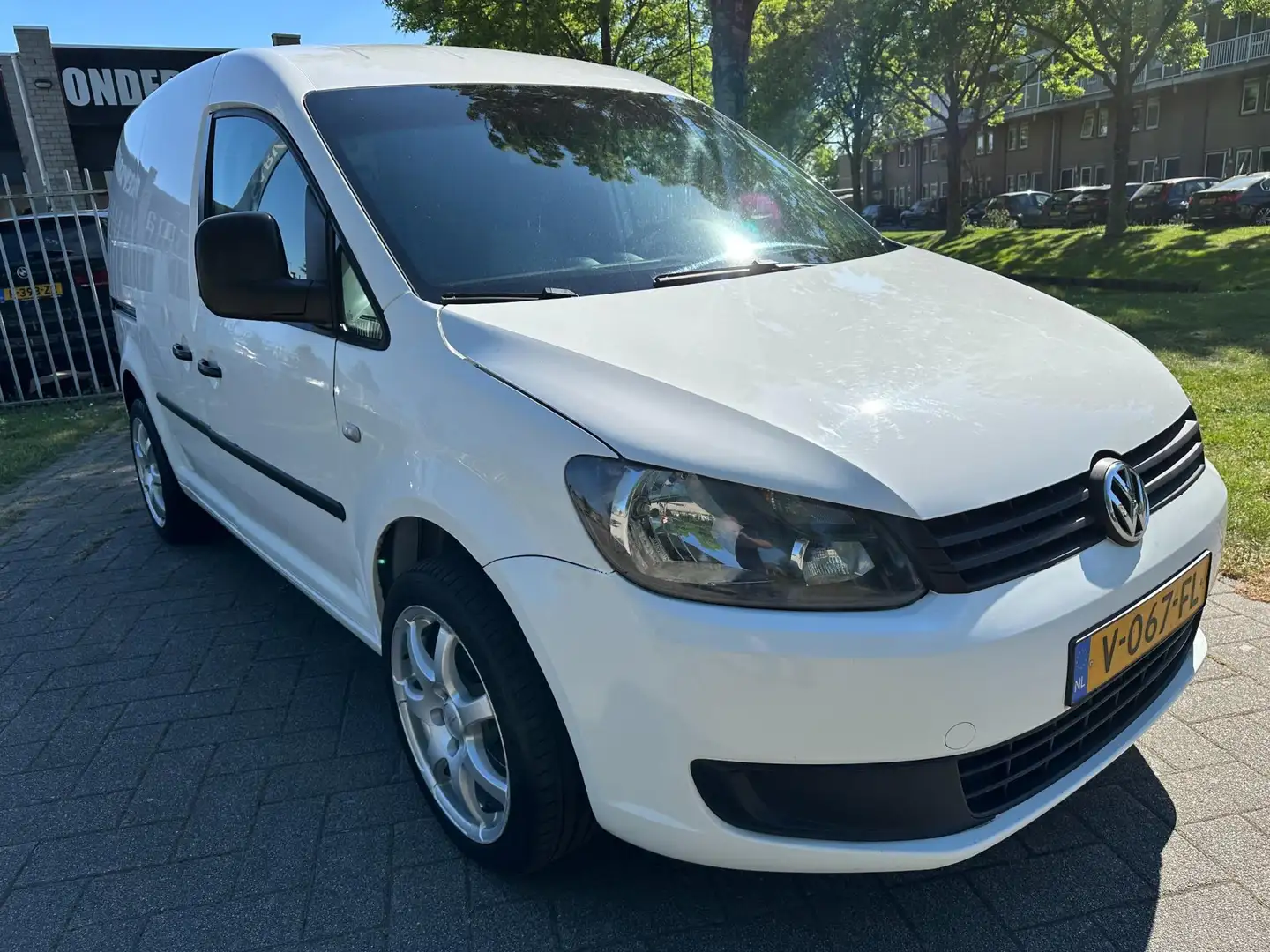 Volkswagen Caddy 1.6 TDI - 2