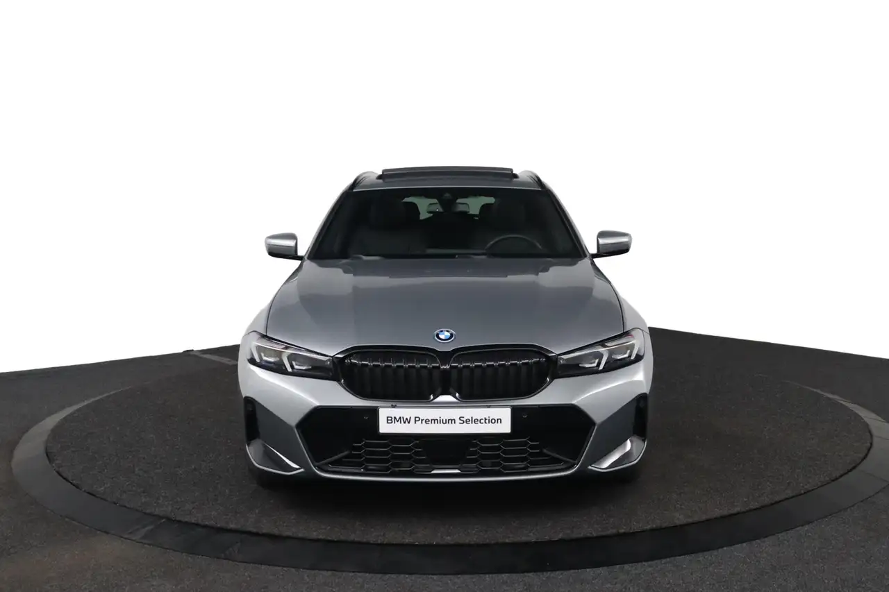 BMW 3 Series 2026