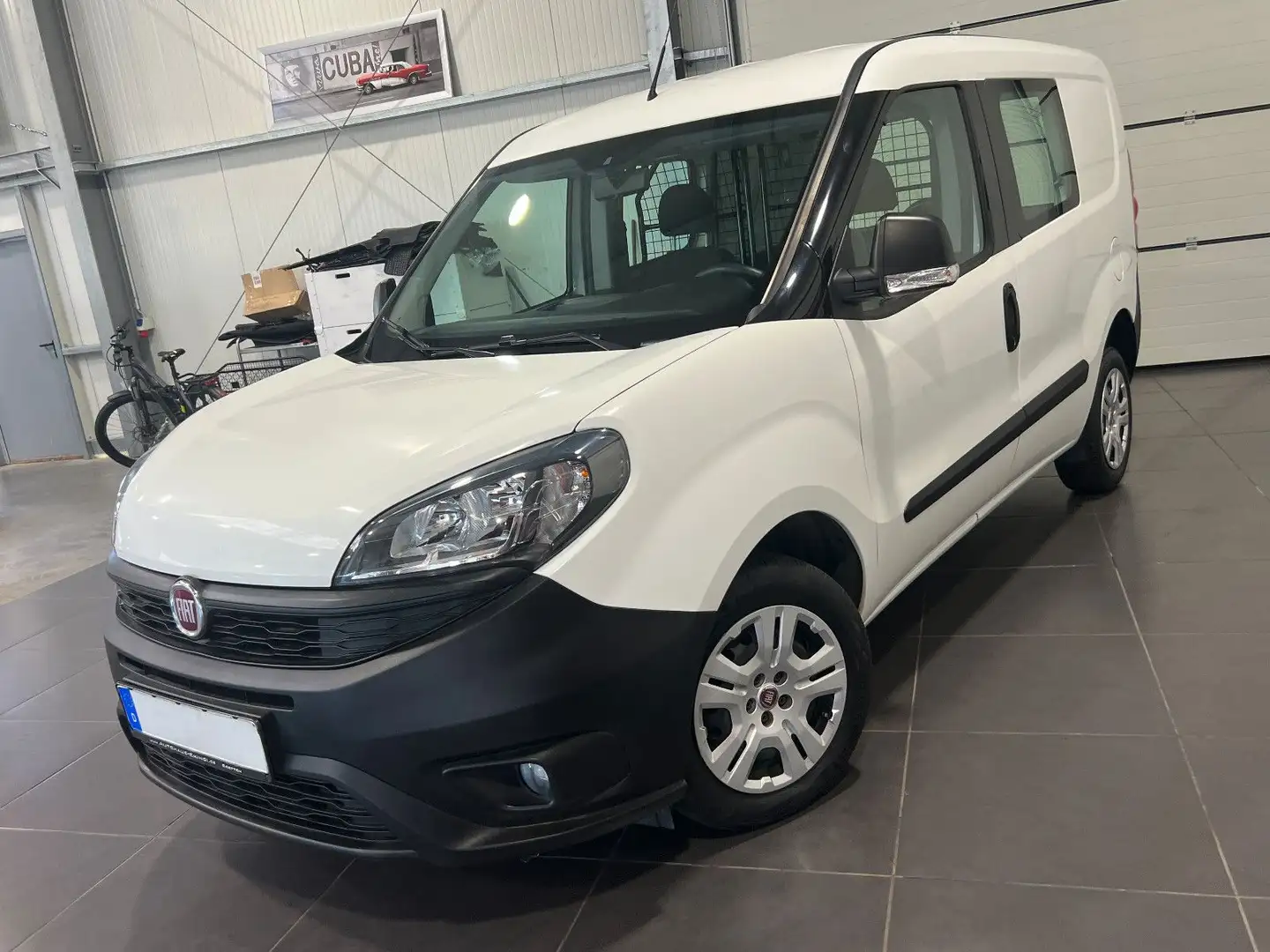 Fiat Doblo 1.6 JTDM SX Kasten **Navi*Klima*PDC*SHZ** Weiß - 1