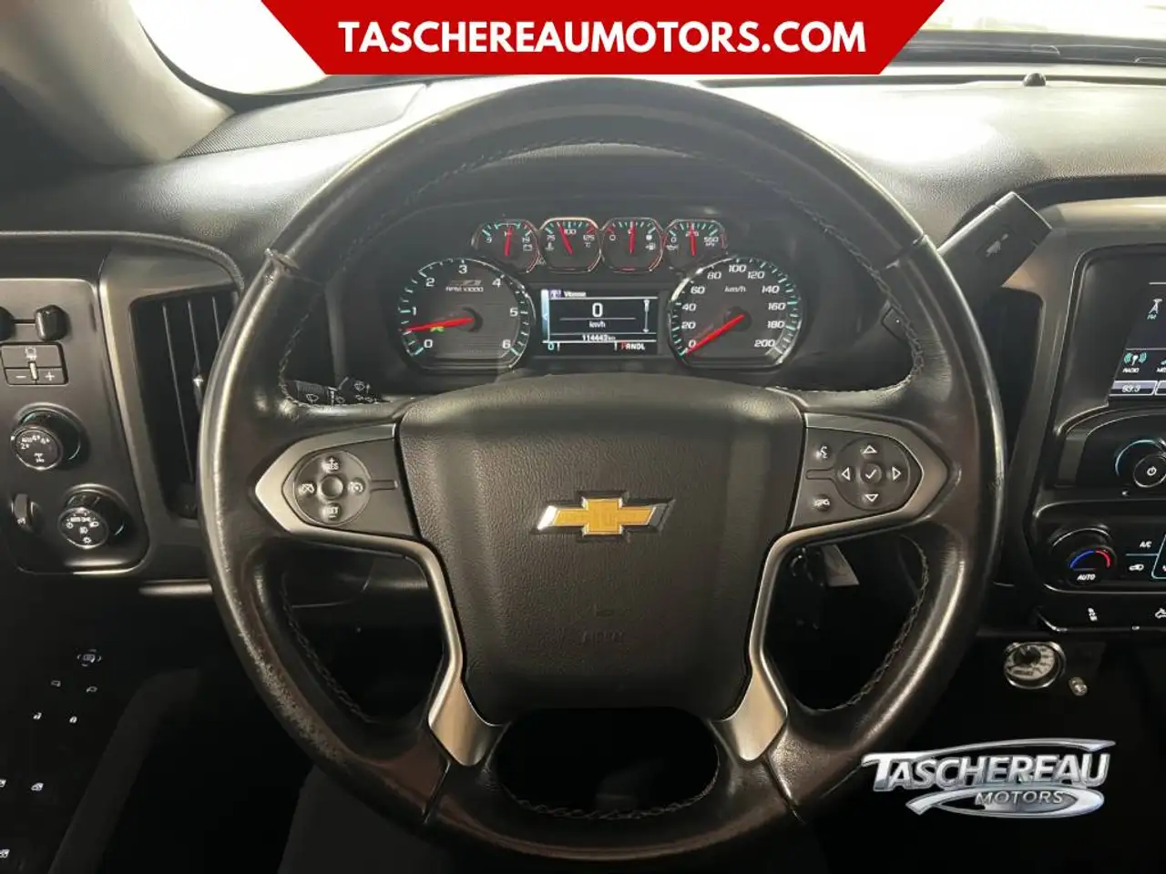 Chevrolet Silverado 1500 снимка Chevrolet Silverado 1500