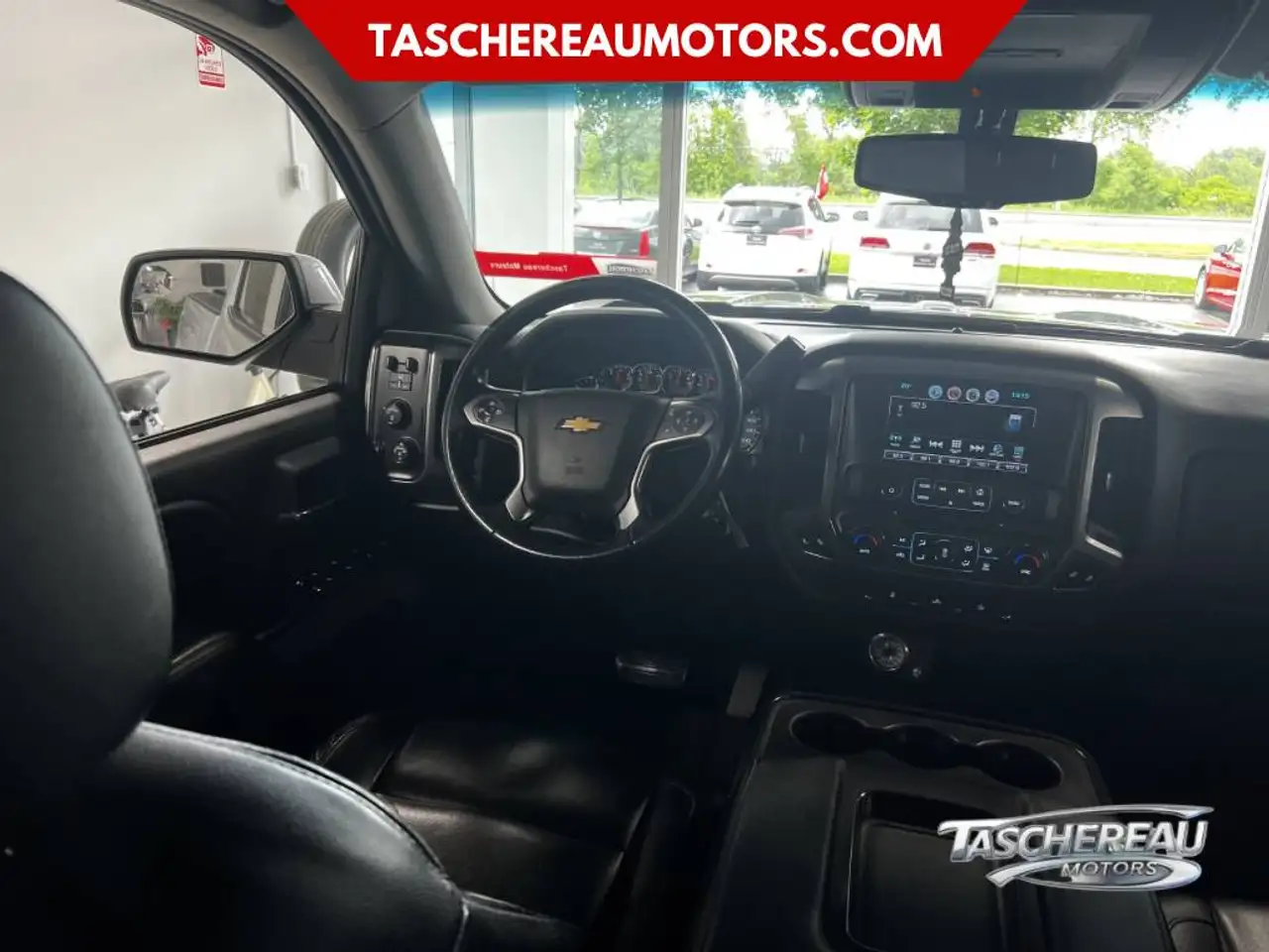 Chevrolet Silverado 1500 снимка Chevrolet Silverado 1500