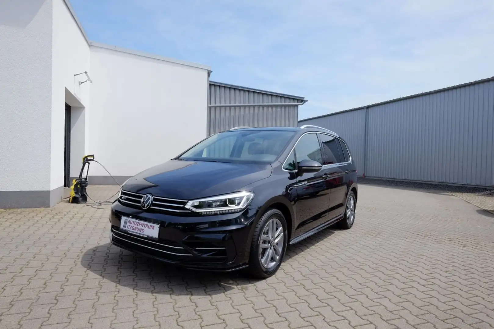 Volkswagen Touran 1.5 TSI DSG R-line/High Navi/LED/Keyl/Kam Noir - 1