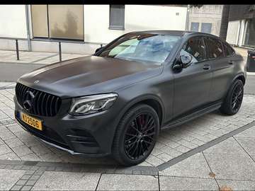 GLC 250 Coupe 4Matic 9G-TRONIC AMG Line