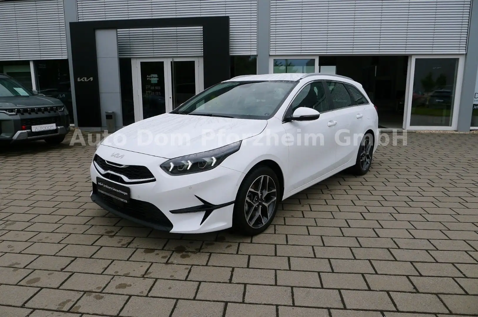 Kia Ceed SW / cee'd SW Ceed SW 1.6 CRDi MHEV 100kW DCT Spirit /TECH/LED bijela - 1