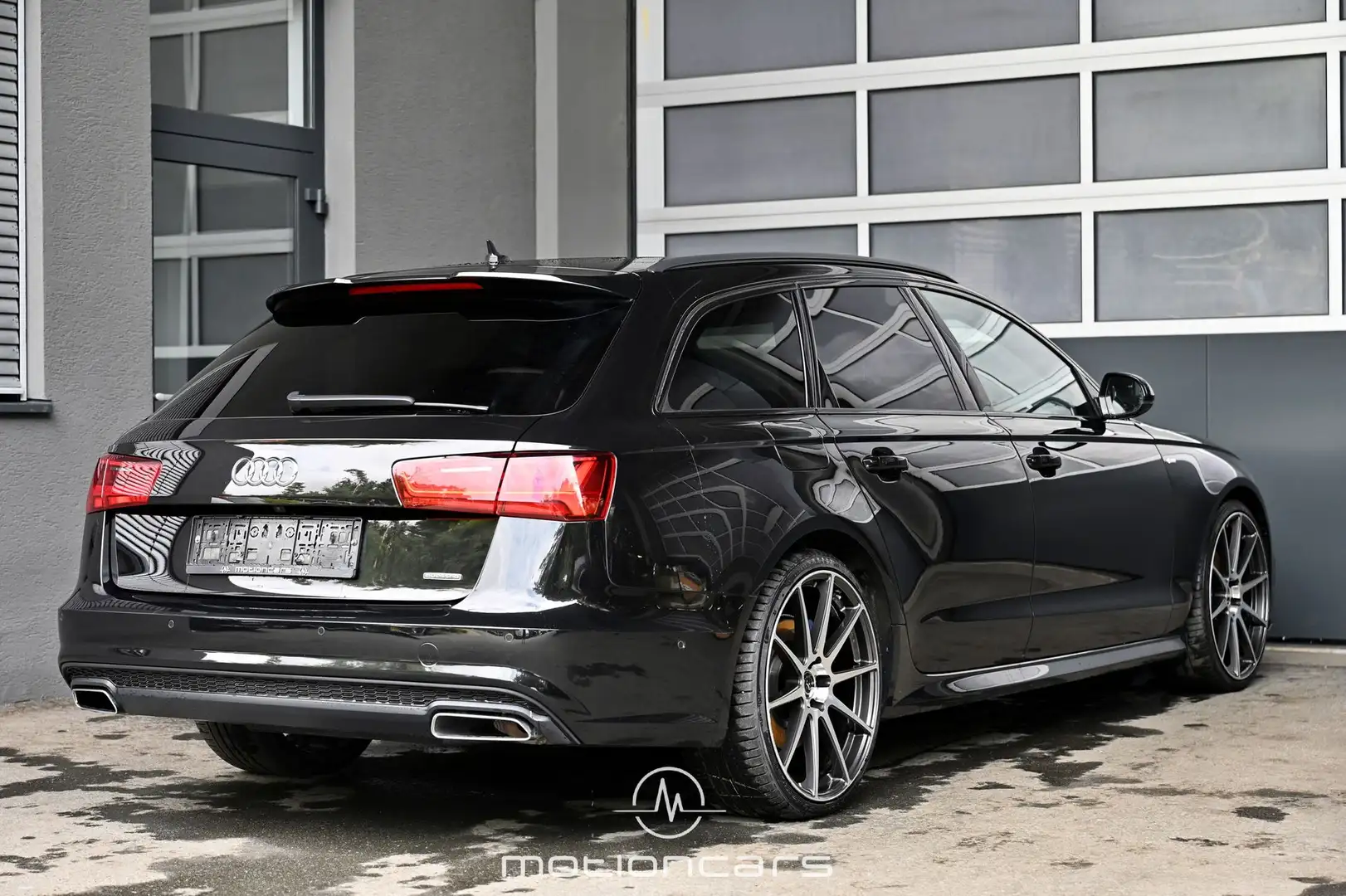 Audi A6 Avant 3.0 TDI clean diesel quattro S-Line Pickerl Schwarz - 2